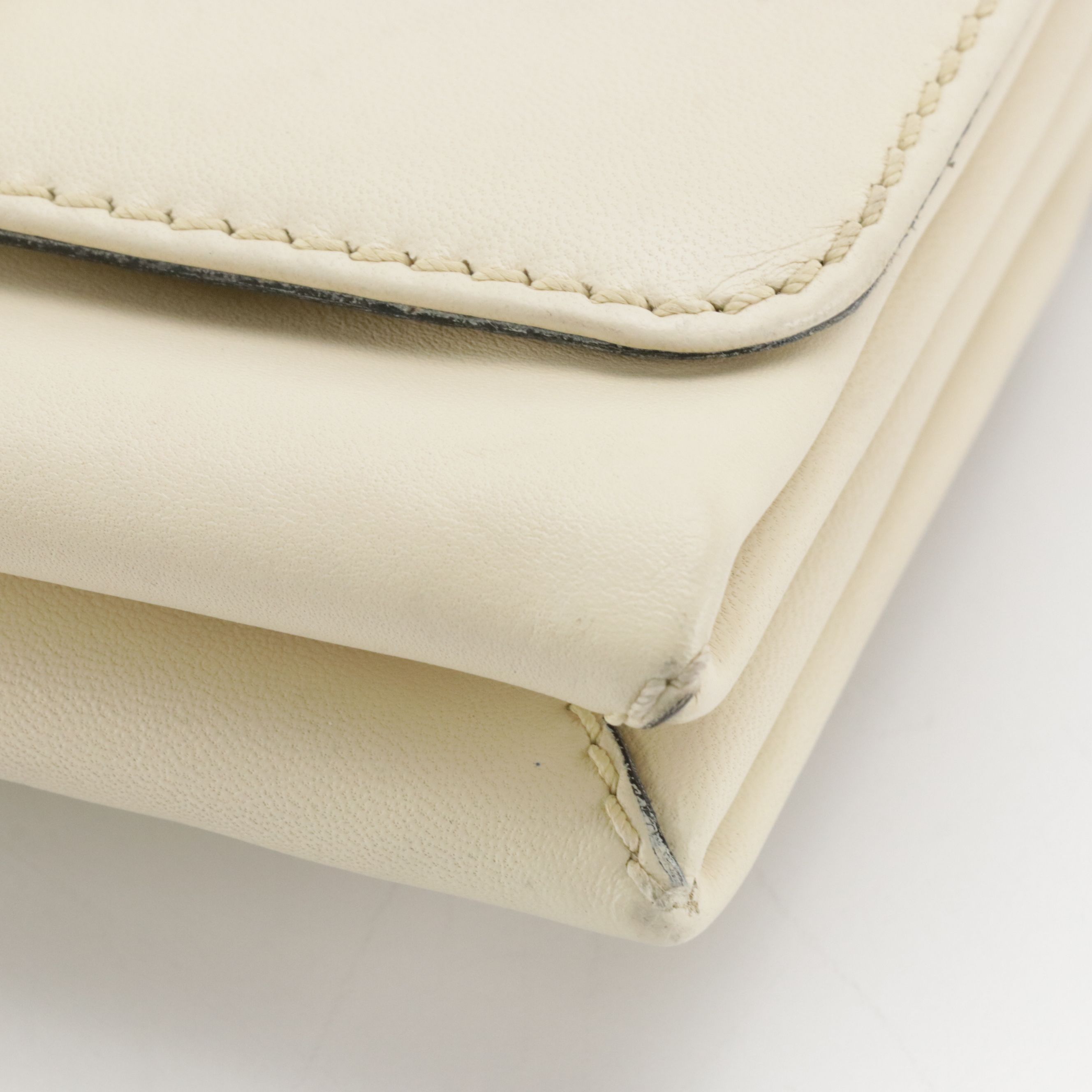 Valentino Garavani Va Va Voom Convertible Shoulder Bag in Cream Calfskin Leather