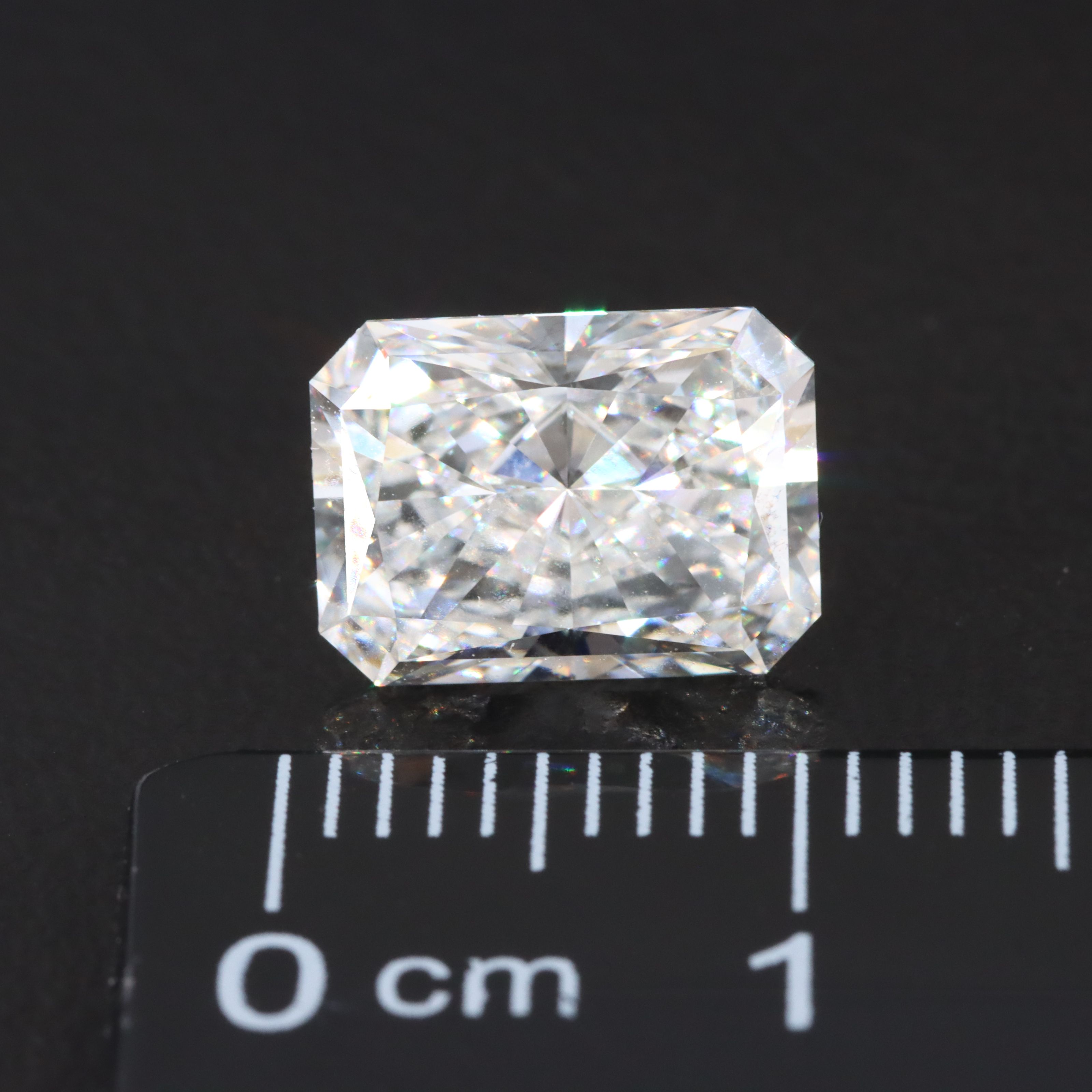 Loose 3.02 CT Lab Grown Diamond with IGI Report
