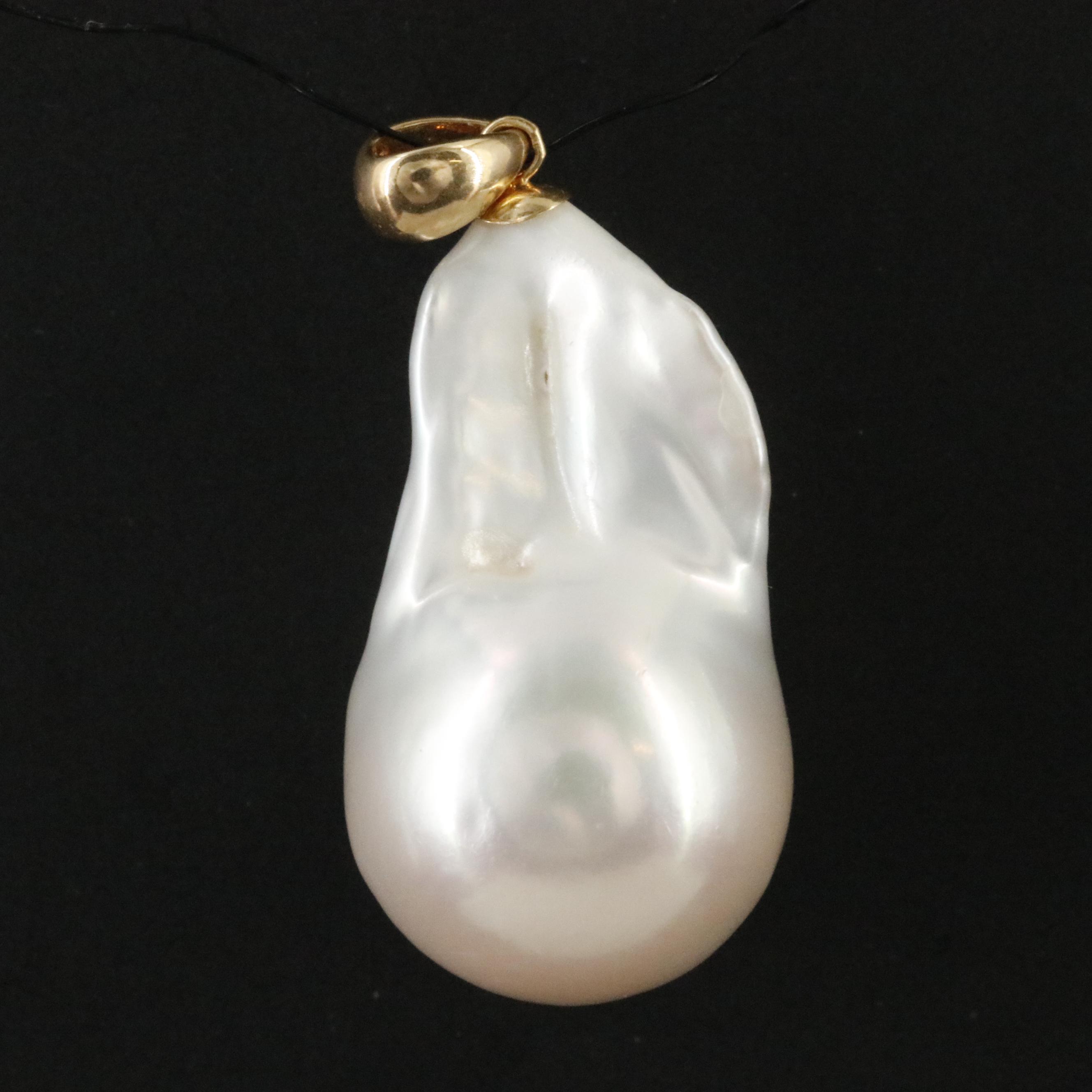18K Baroque Pearl Pendant