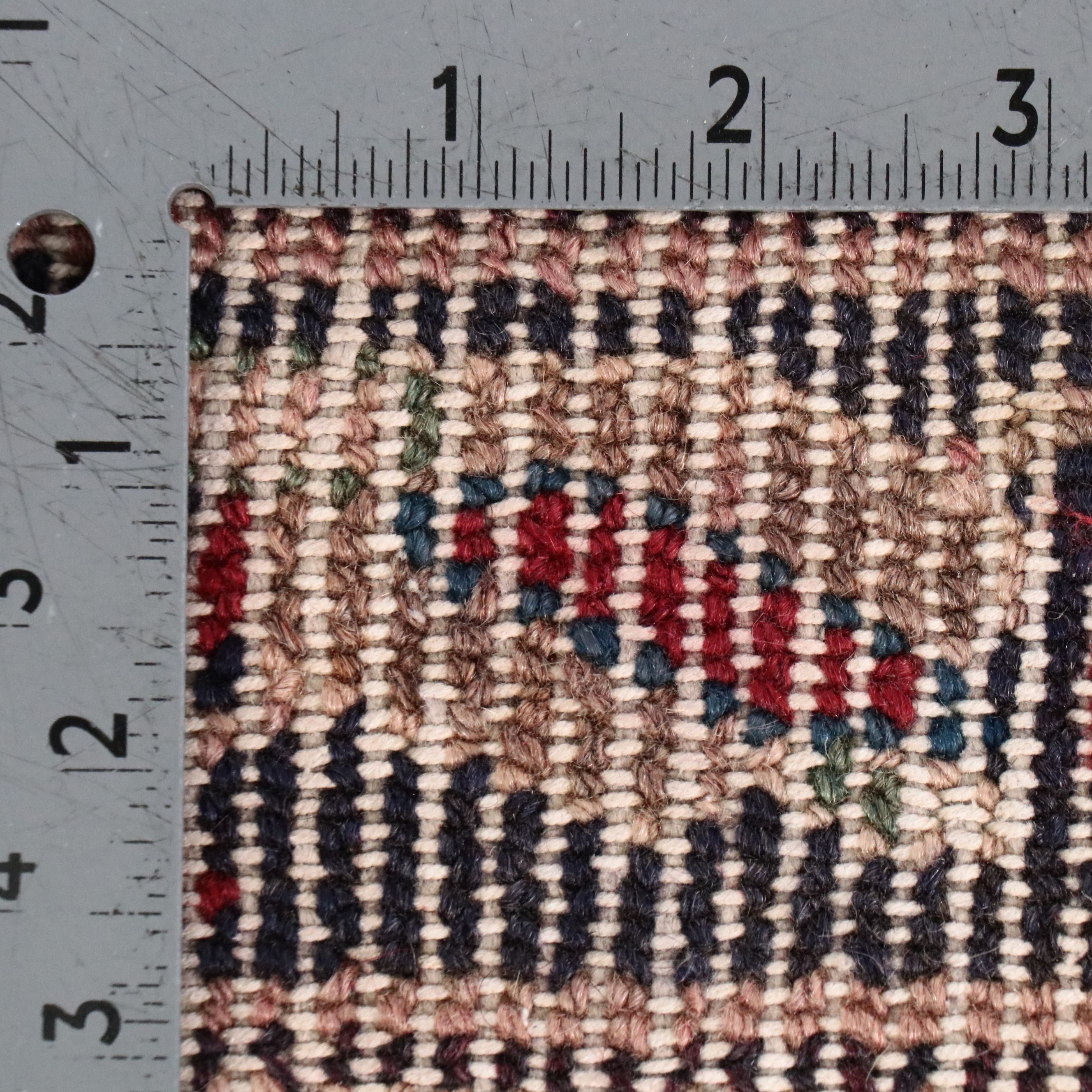 3'7 x 5'2 Hand-Knotted Persian Bakhshayesh Accent Rug