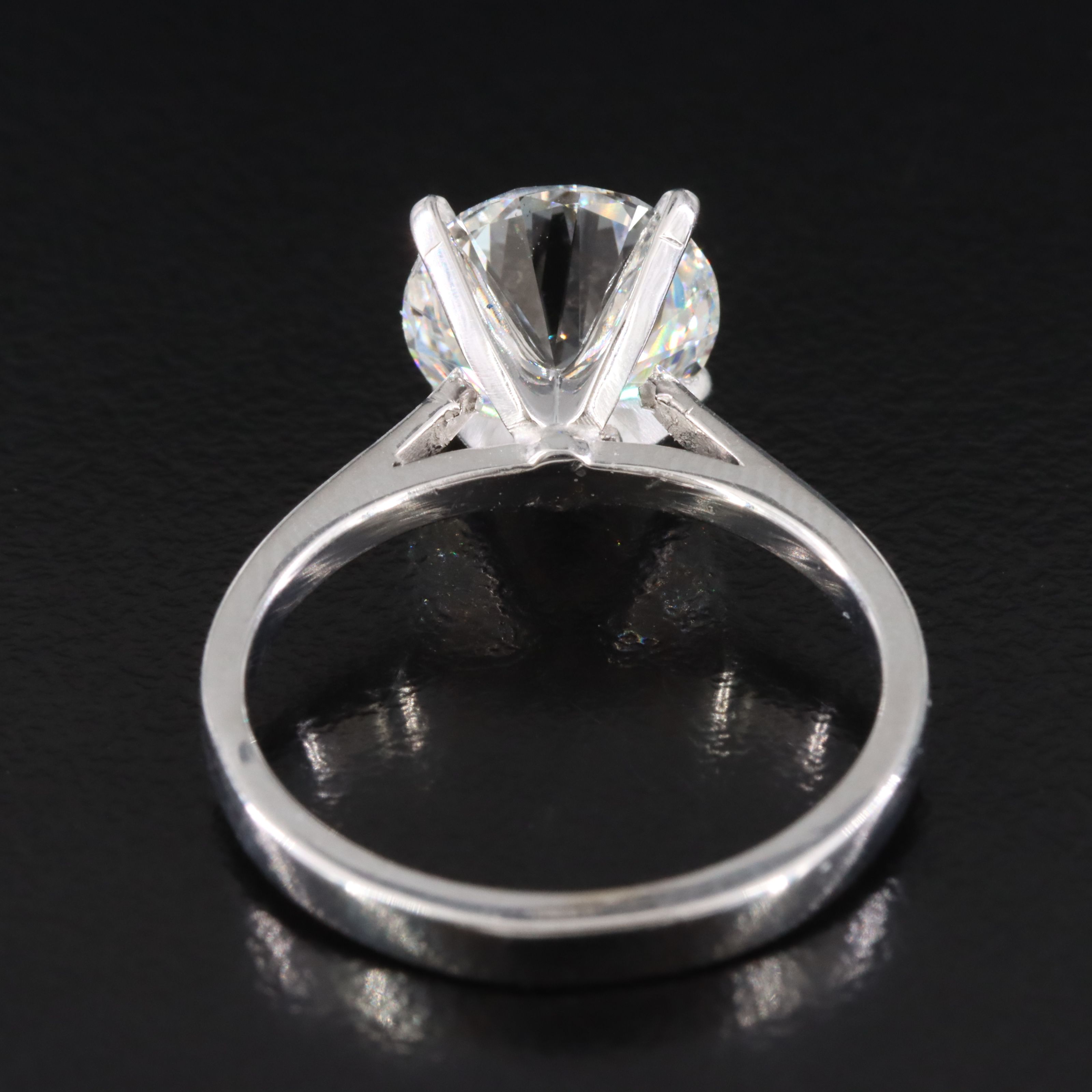 14K 2.89 CT Lab Grown Diamond Solitaire Ring with IGI Report