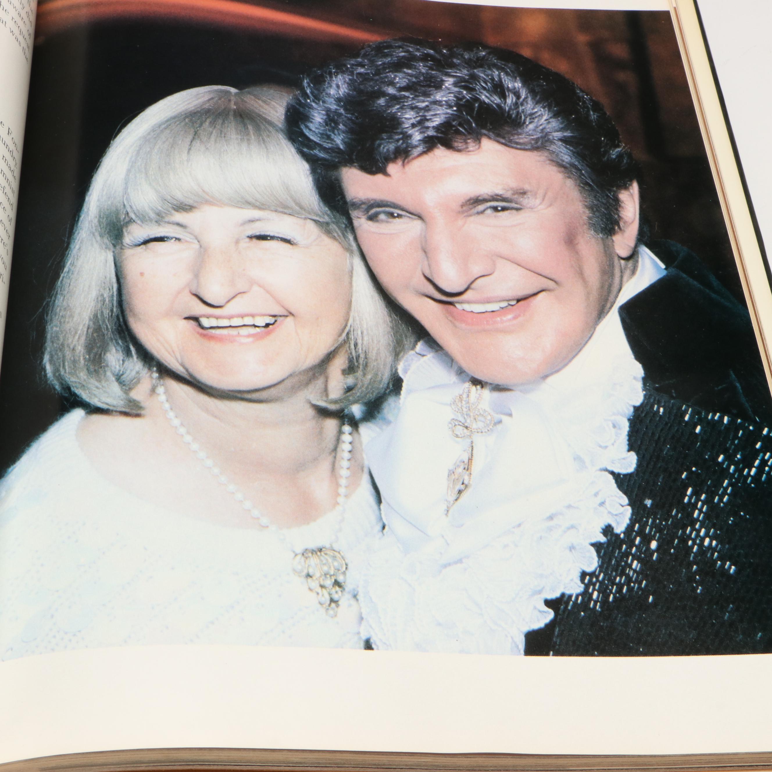 First Printing "The Wonderful Private World of Liberace" by Liberace, 1986