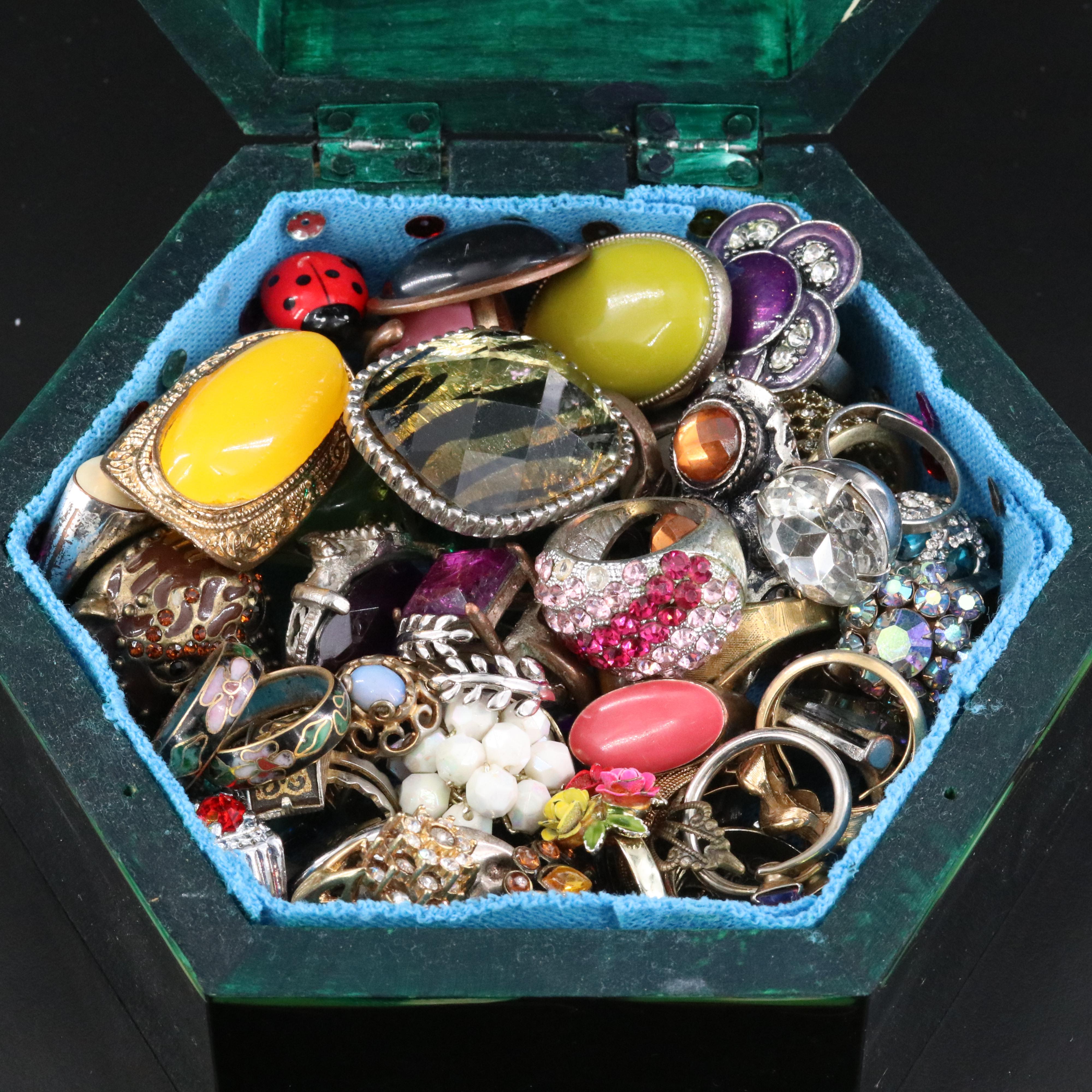 Uncommon Discoveries: Ring Collection