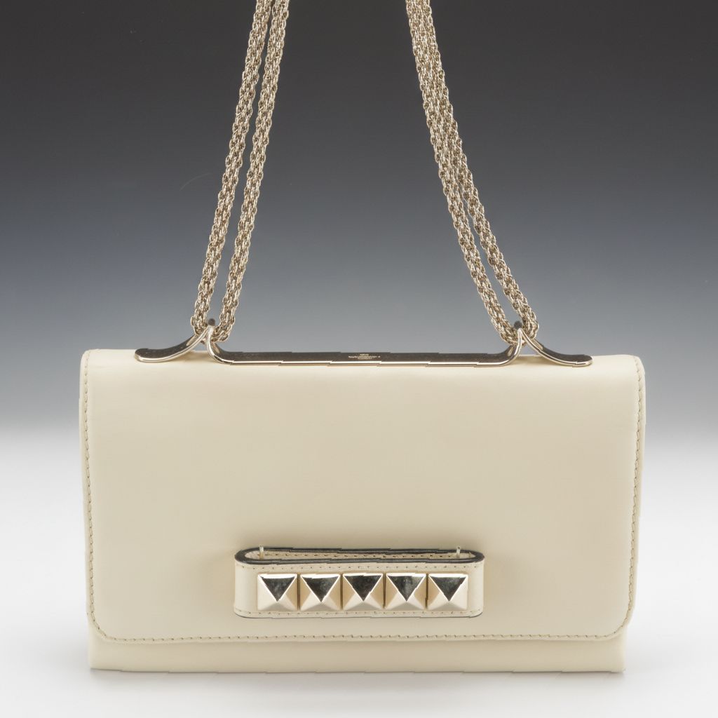 Valentino Garavani Va Va Voom Convertible Shoulder Bag in Cream Calfskin Leather