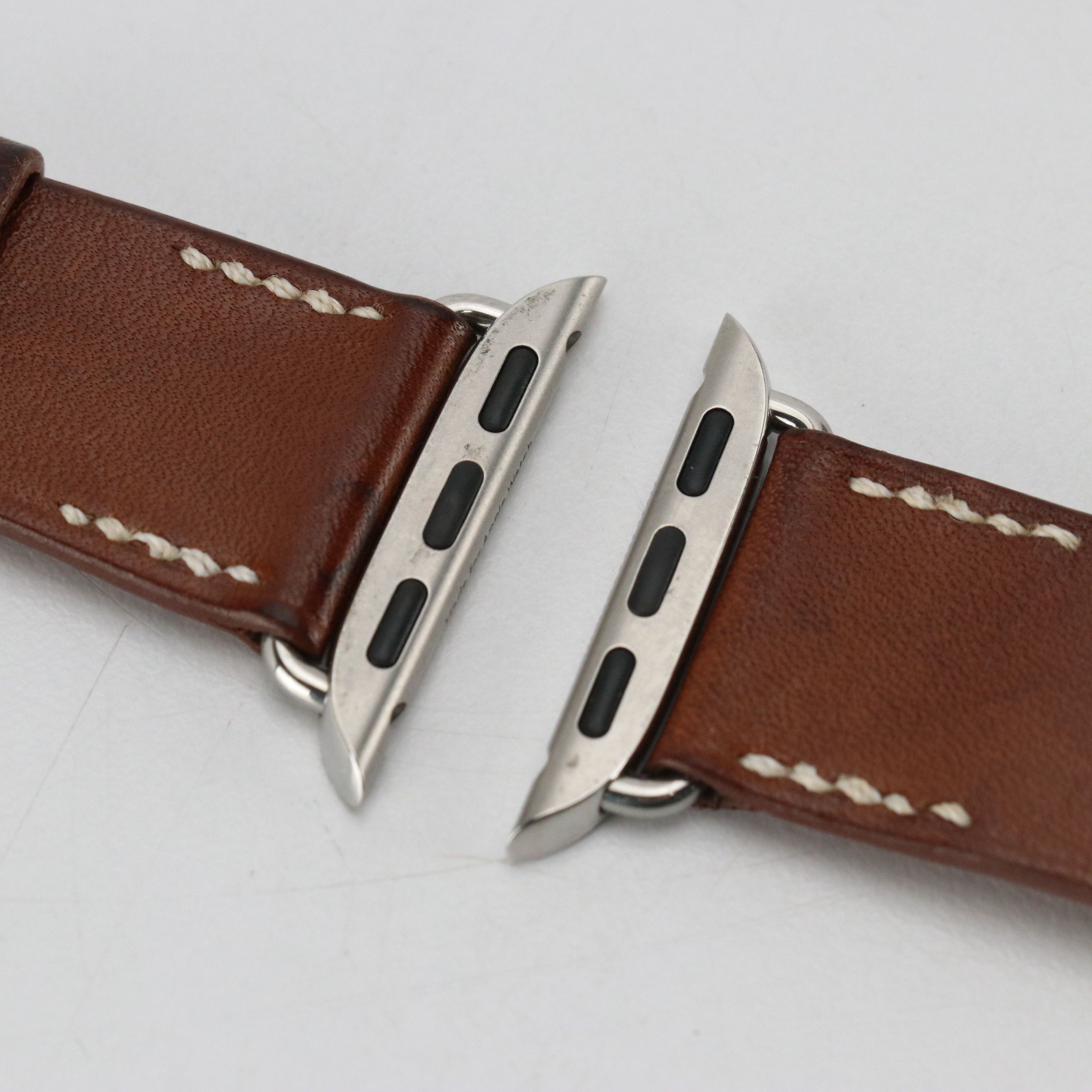 Hermès Gourmette Double Tour Apple Series 7 Watch Strap in Barenia Leather w/Box