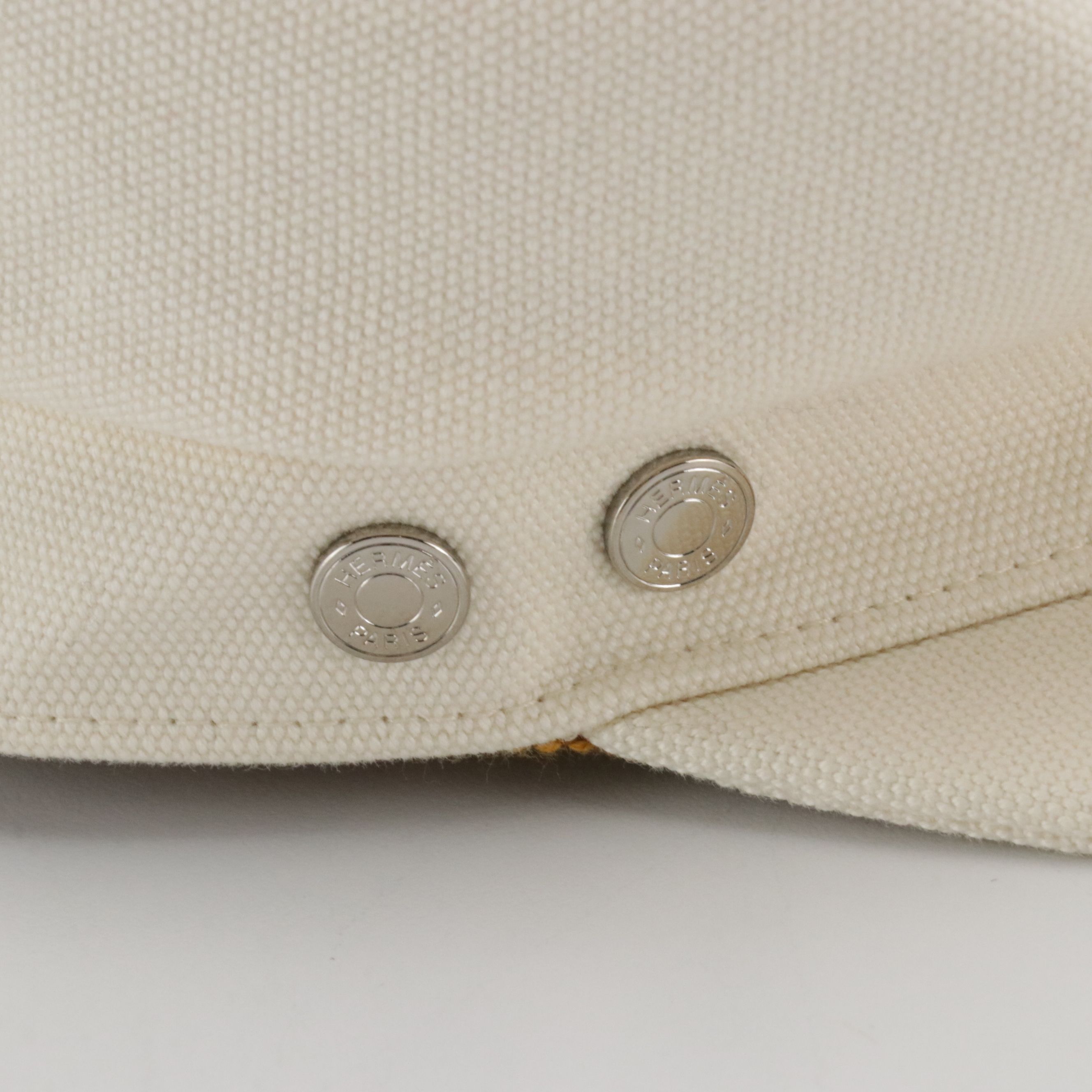 Hermès Newsboy Cap in White Canvas