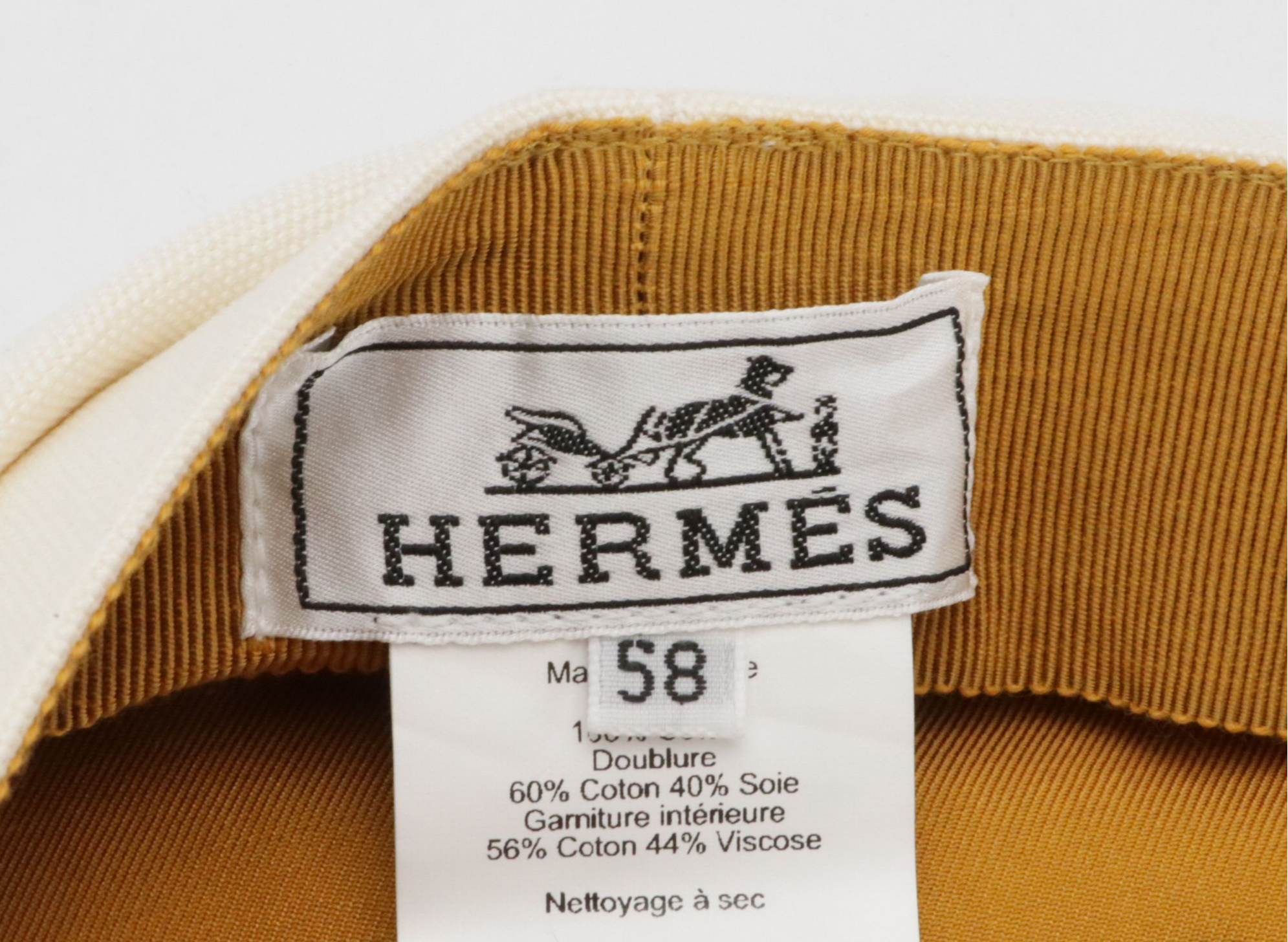 Hermès Newsboy Cap in White Canvas