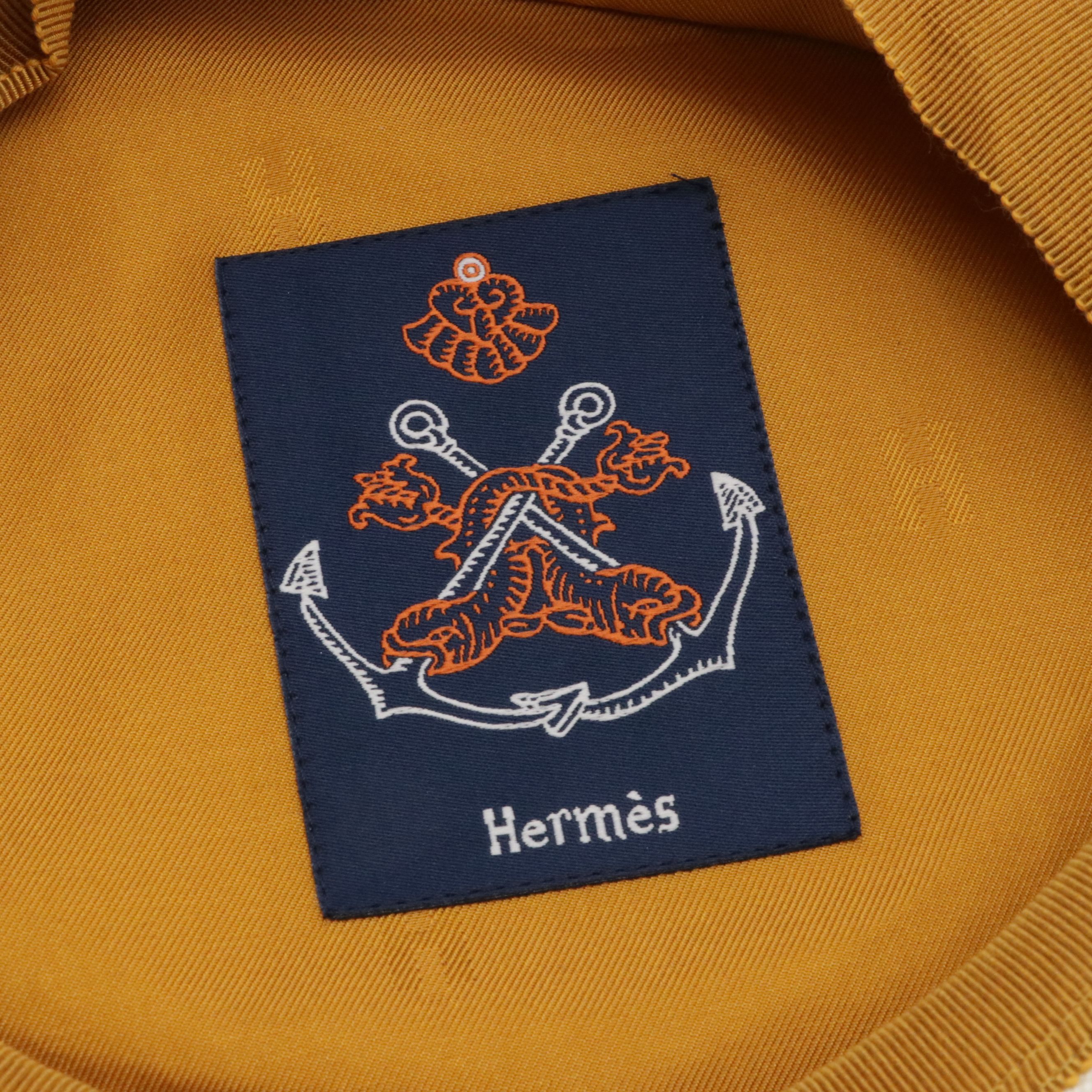 Hermès Newsboy Cap in White Canvas