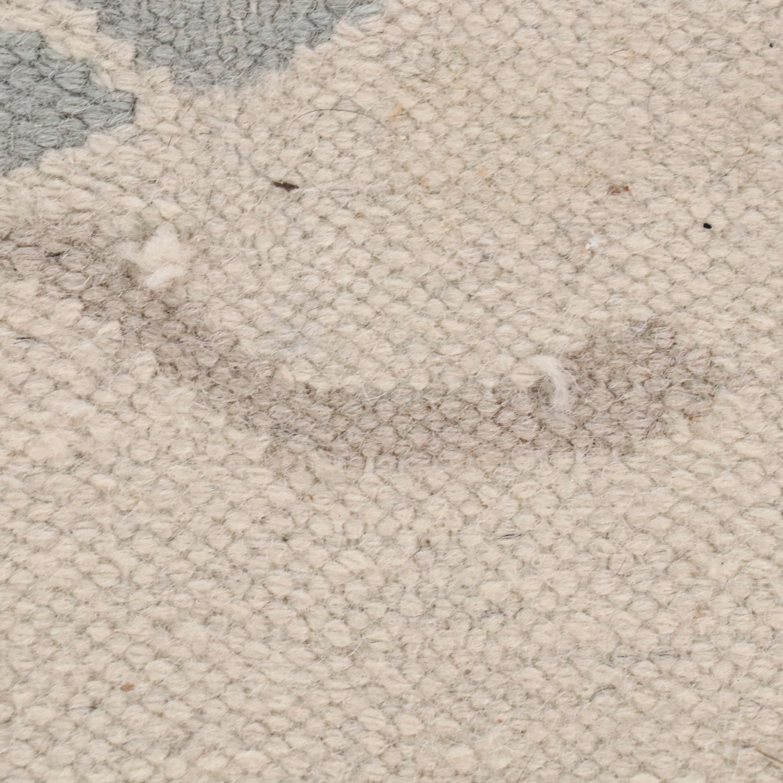 5'5 x 8'9 Handwoven Indian Dhurrie Area Rug