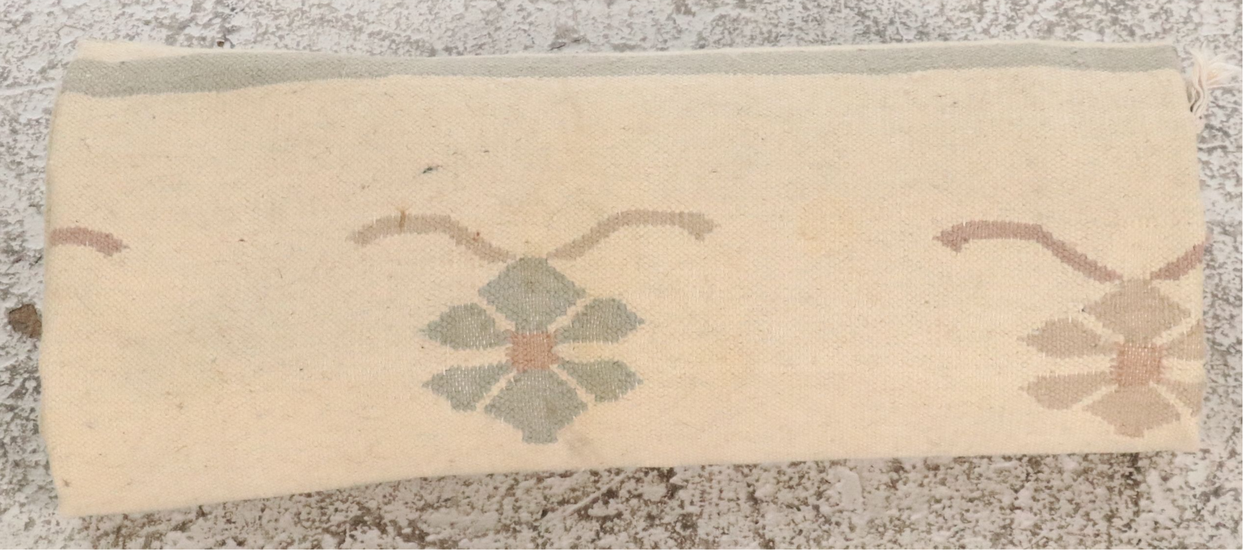 5'5 x 8'9 Handwoven Indian Dhurrie Area Rug