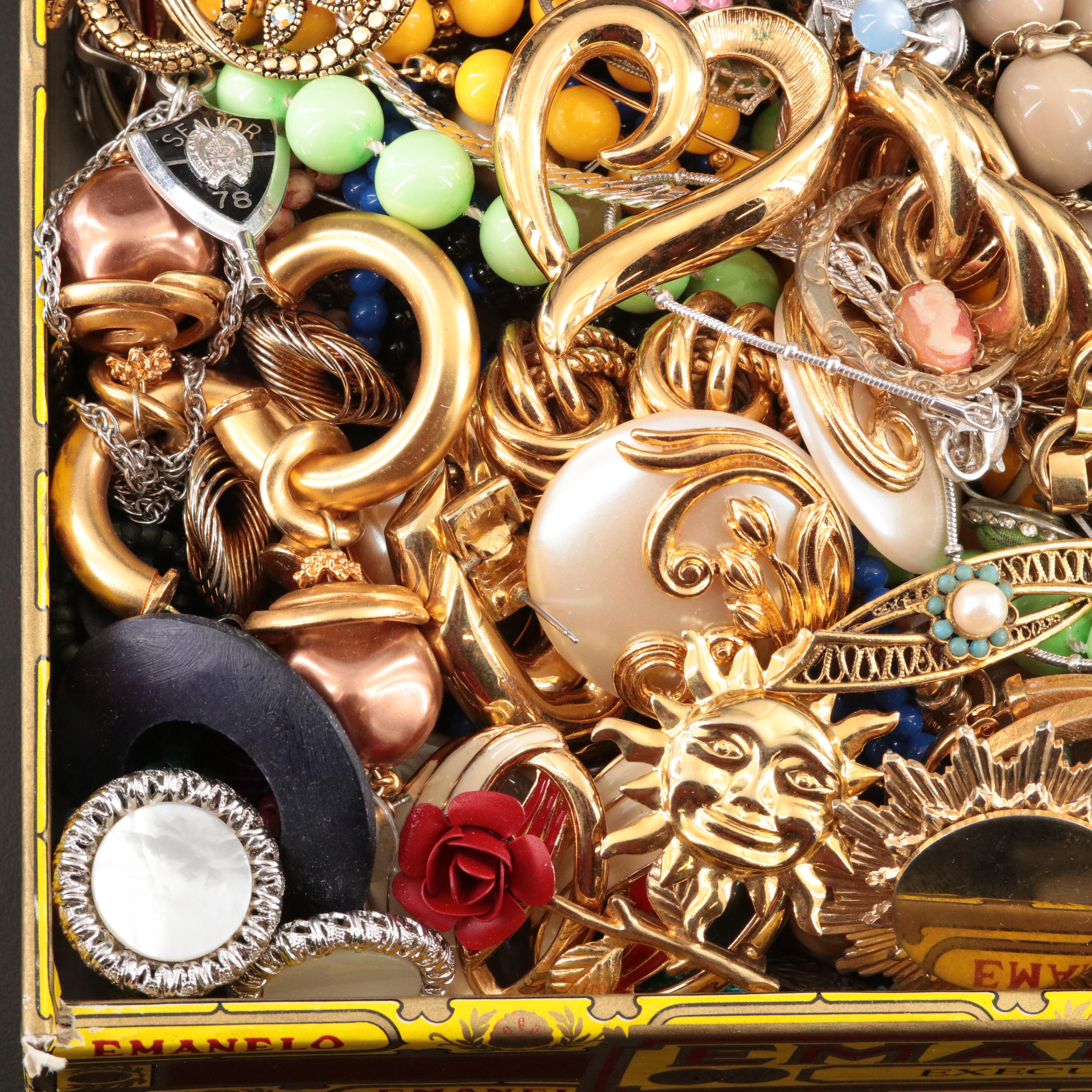 Uncommon Discoveries: Jewelry Collection