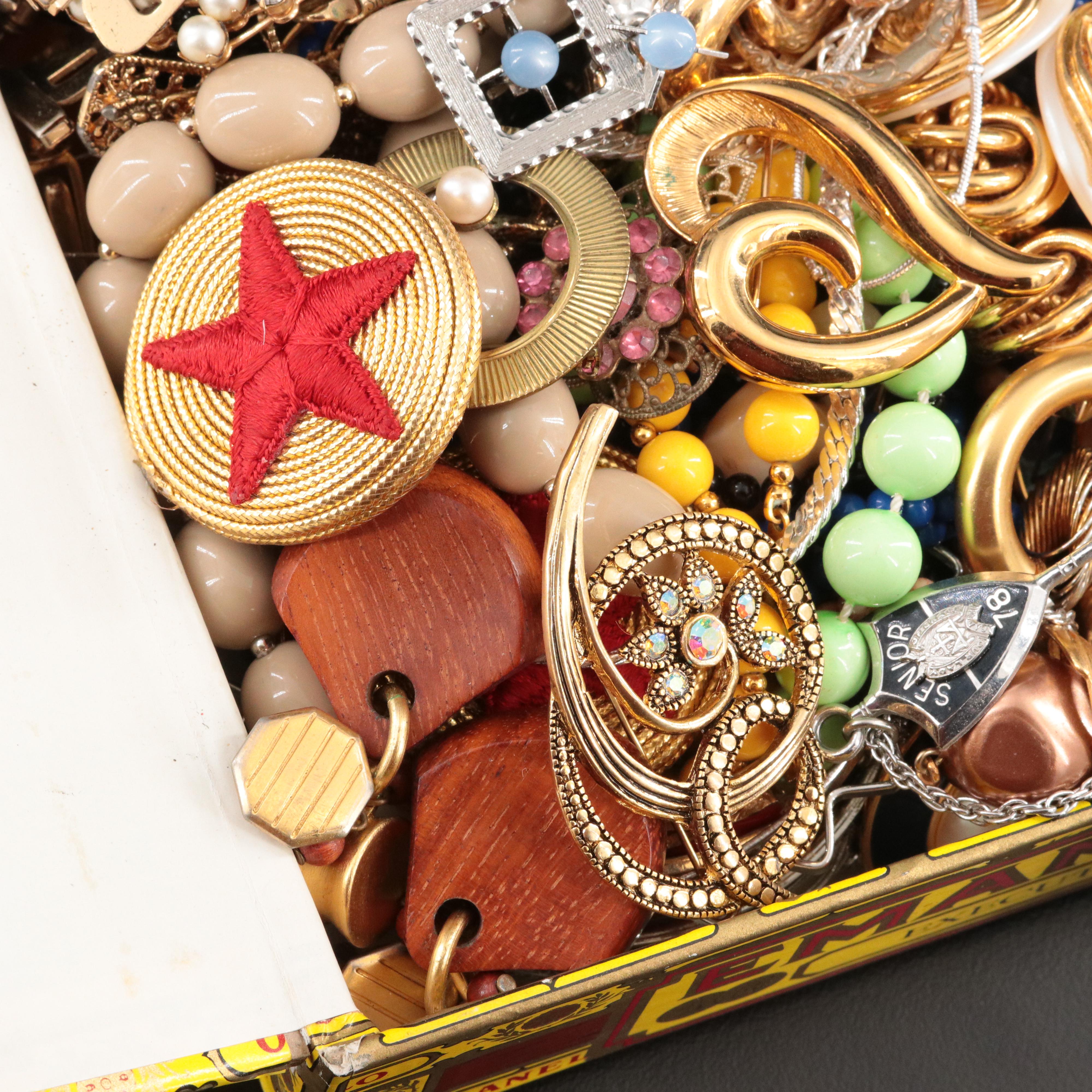 Uncommon Discoveries: Jewelry Collection