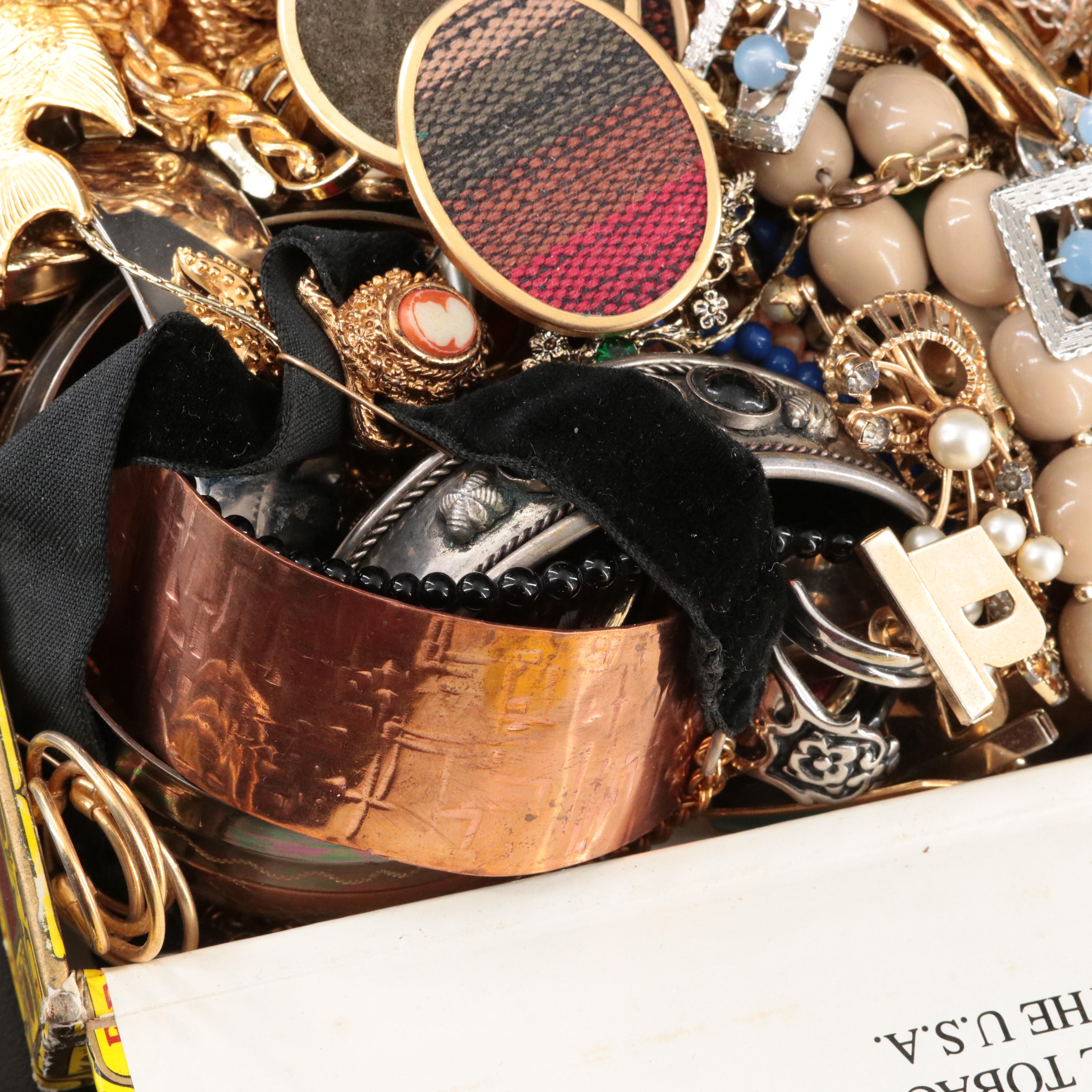 Uncommon Discoveries: Jewelry Collection