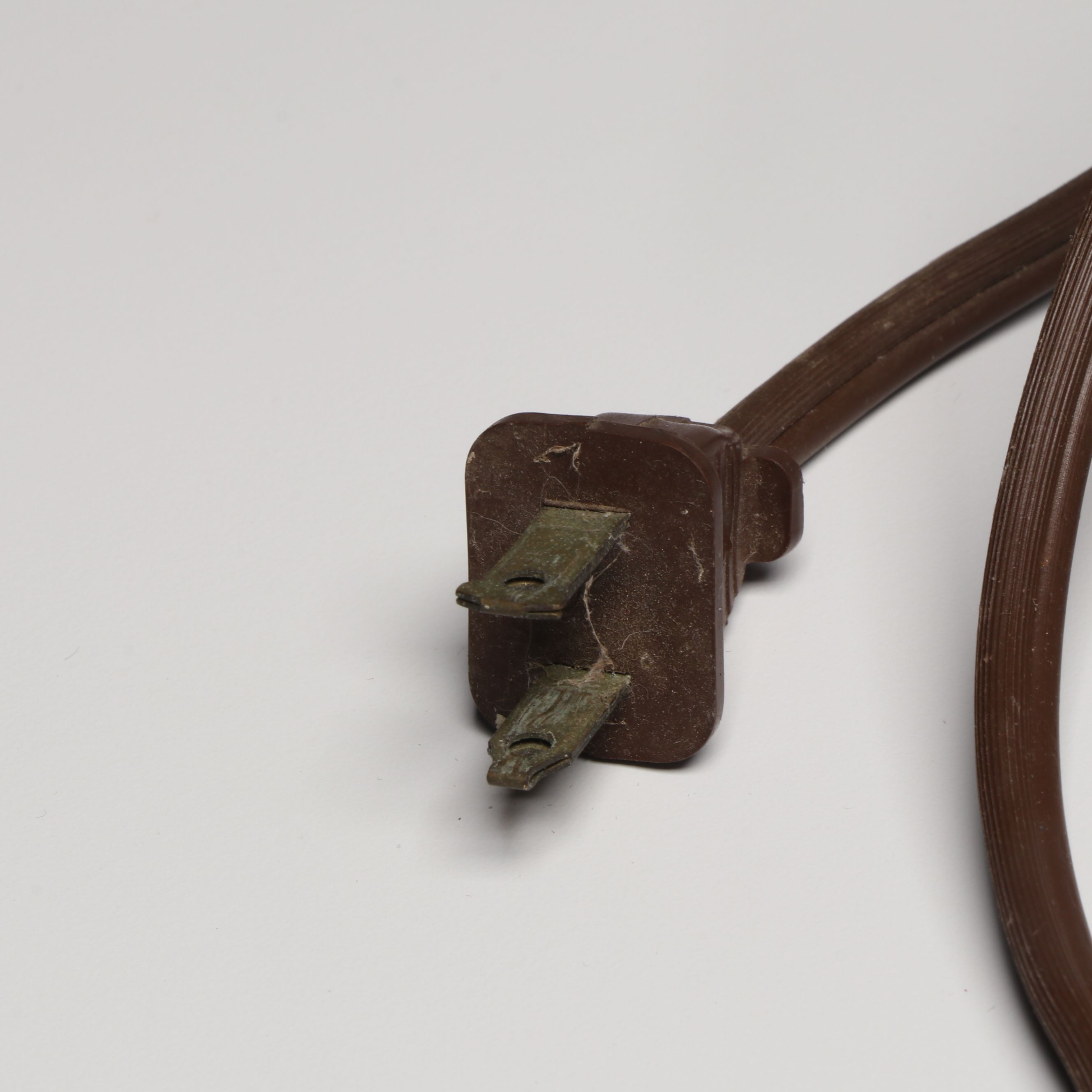 Alfred Meakin Ironstone Chamber Pot with Figural and Other Glass Table Lamps