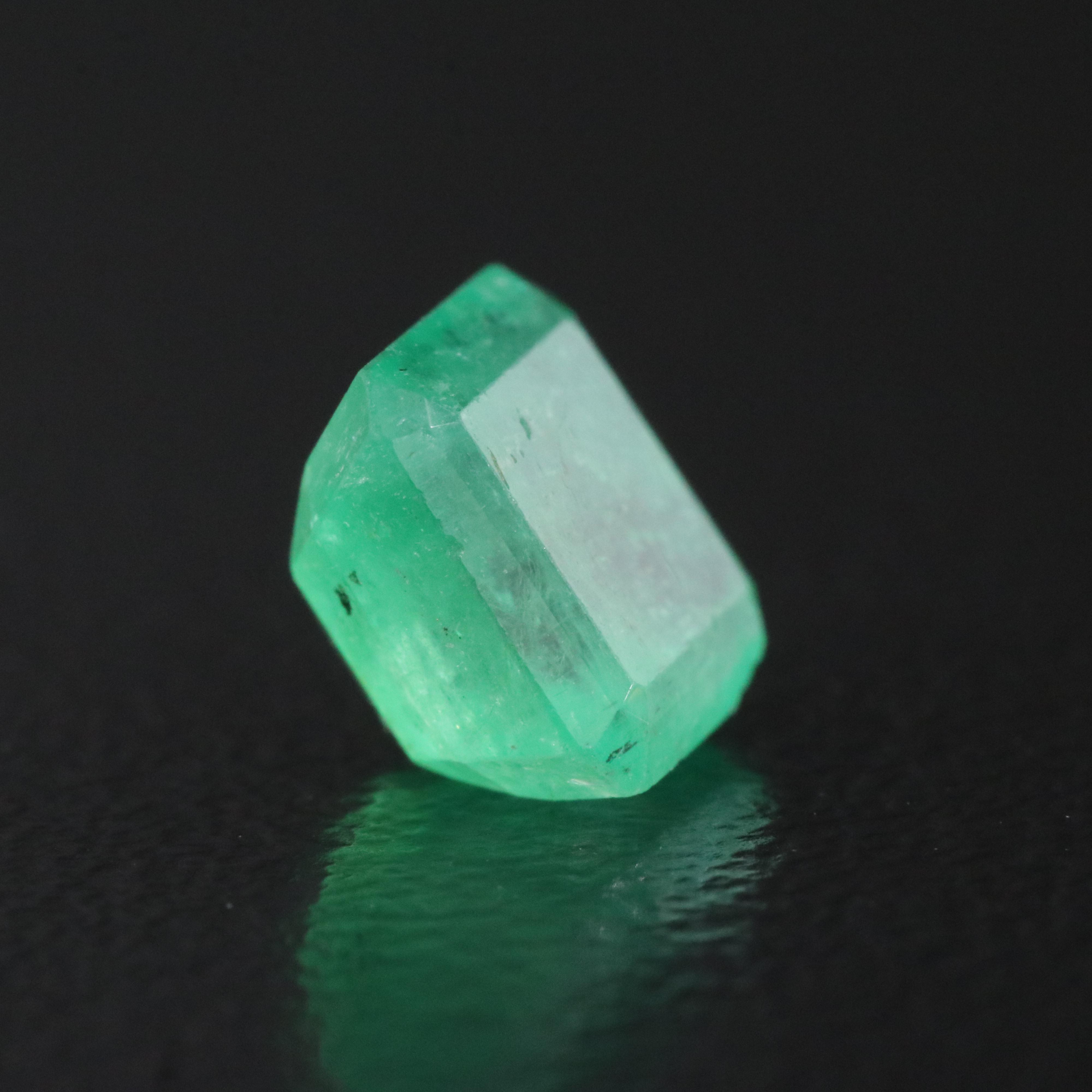 Loose 1.43 CT Emerald