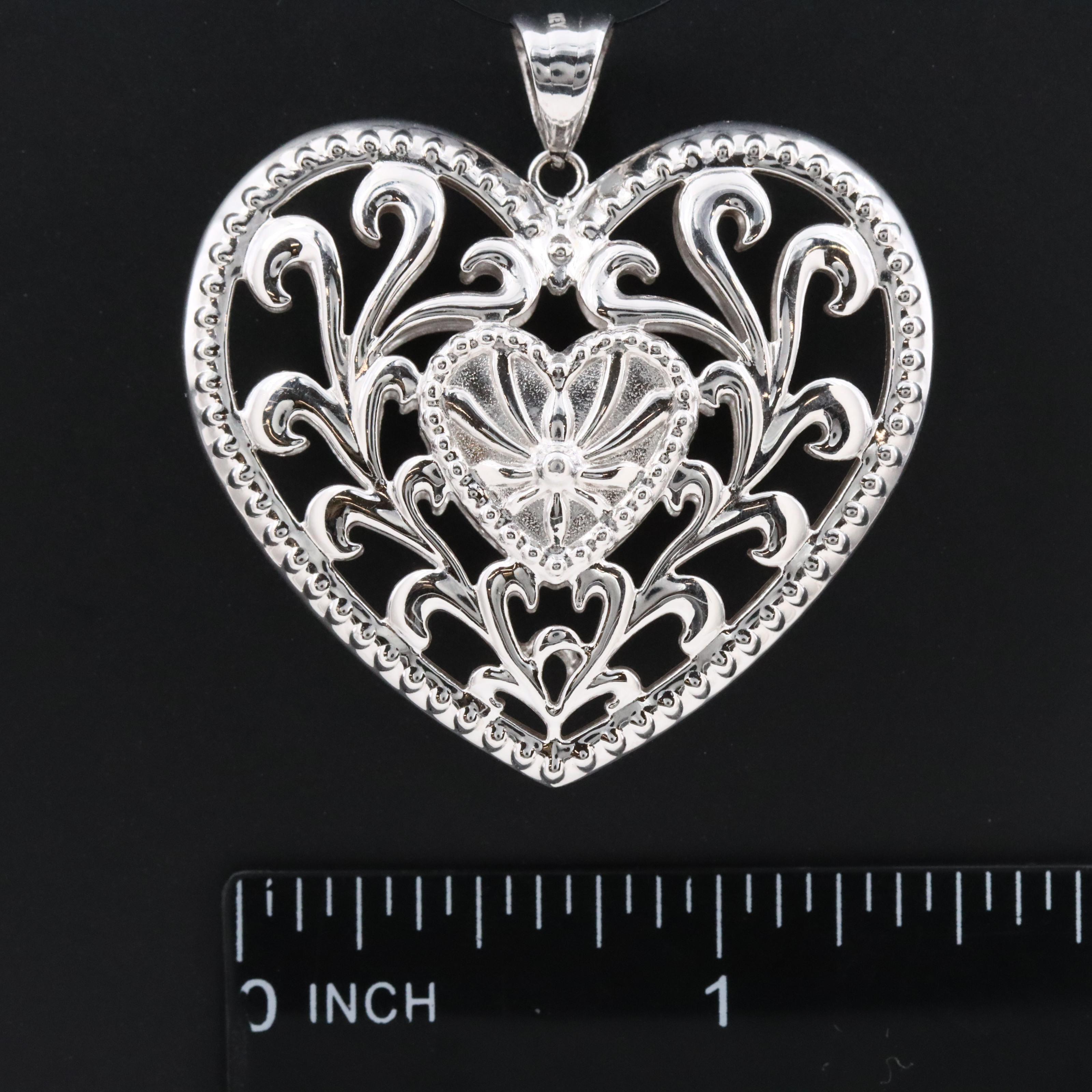 14K Scroll Cut-Out Heart Pendant