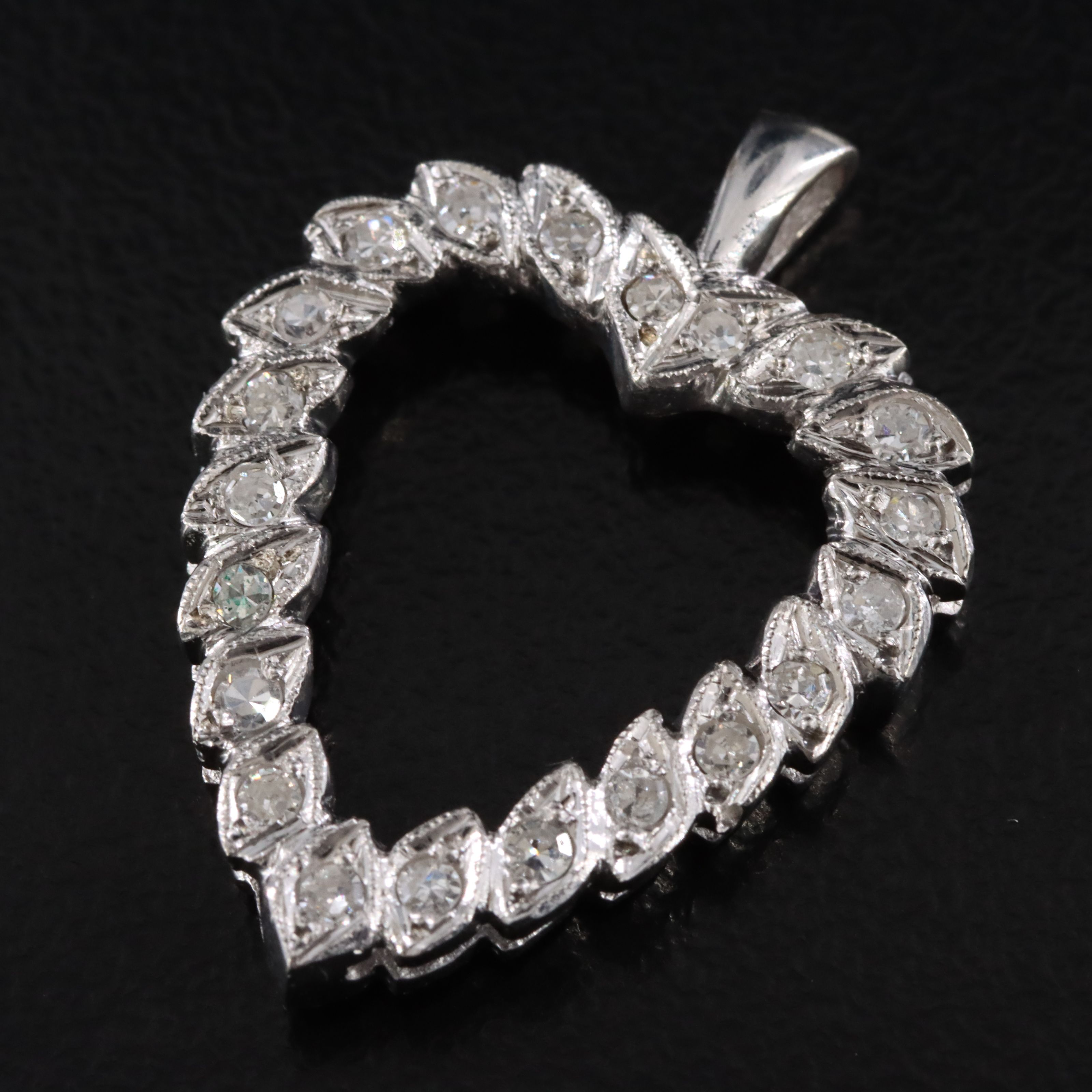 14K 0.32 CTW Diamond Heart Pendant