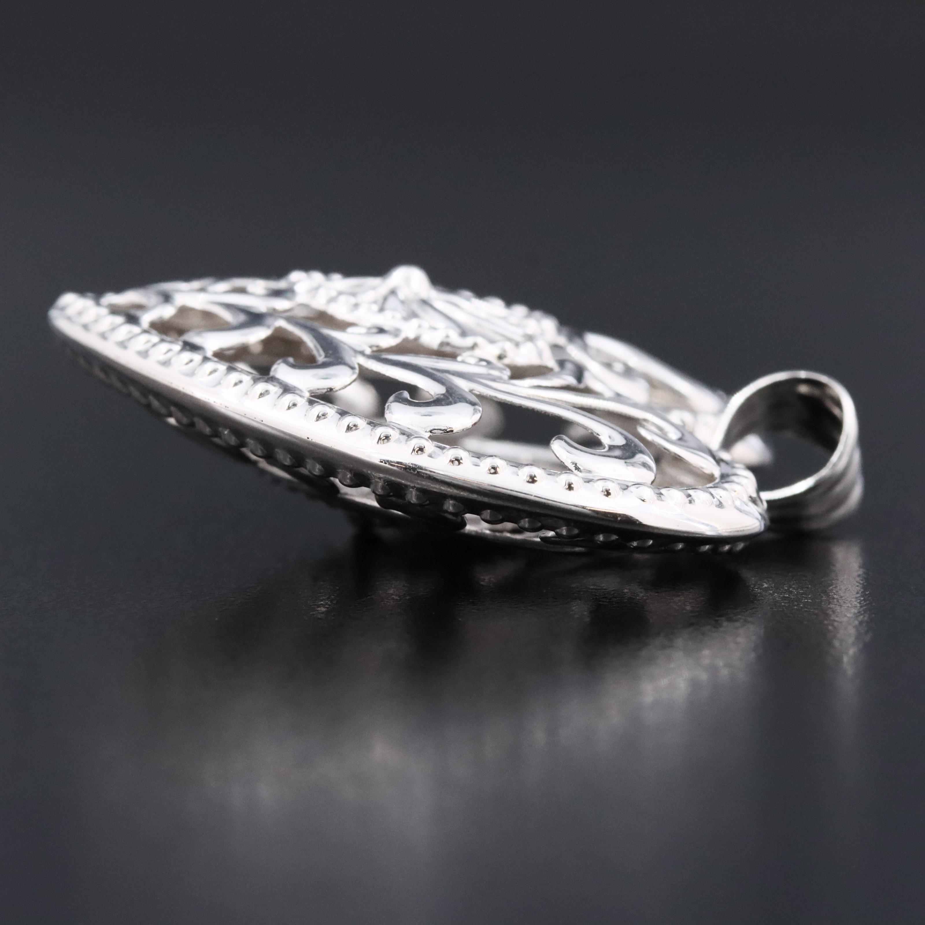 14K Scroll Cut-Out Heart Pendant