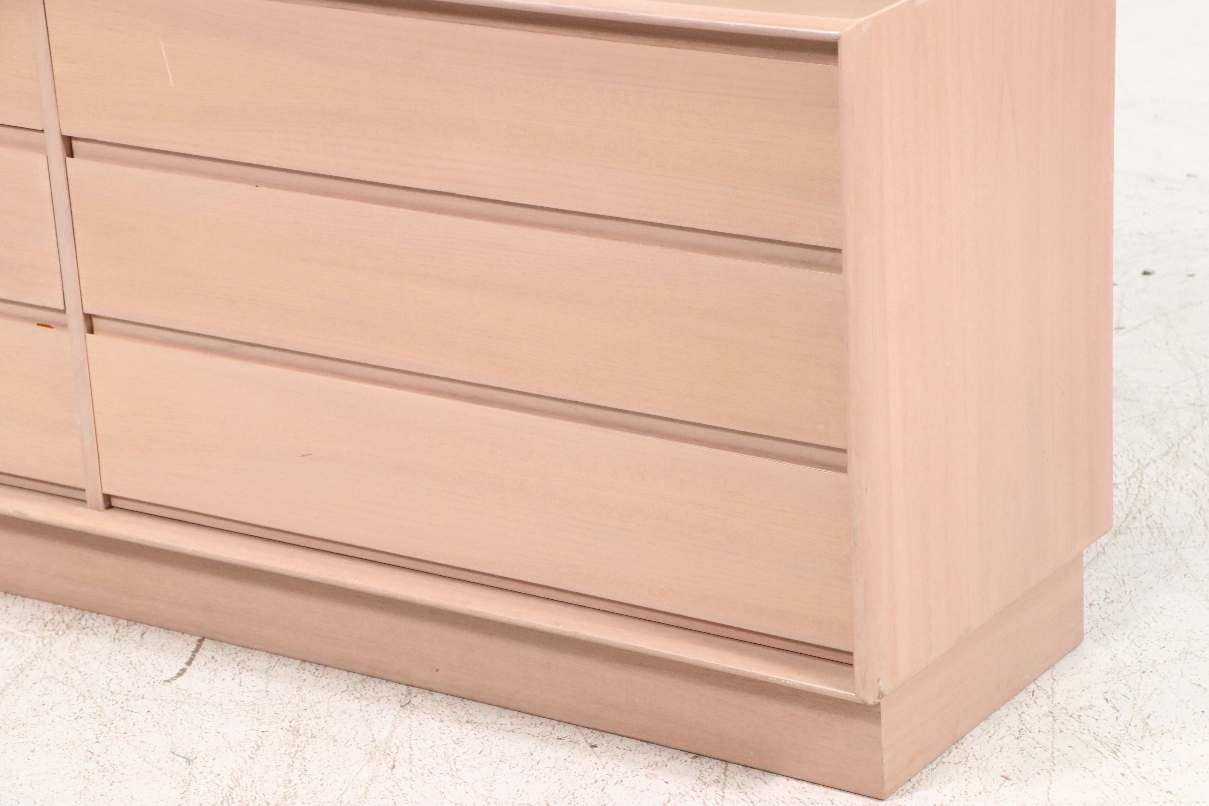 Mid Century Modern Style Blonde Wood Chest of Drawers