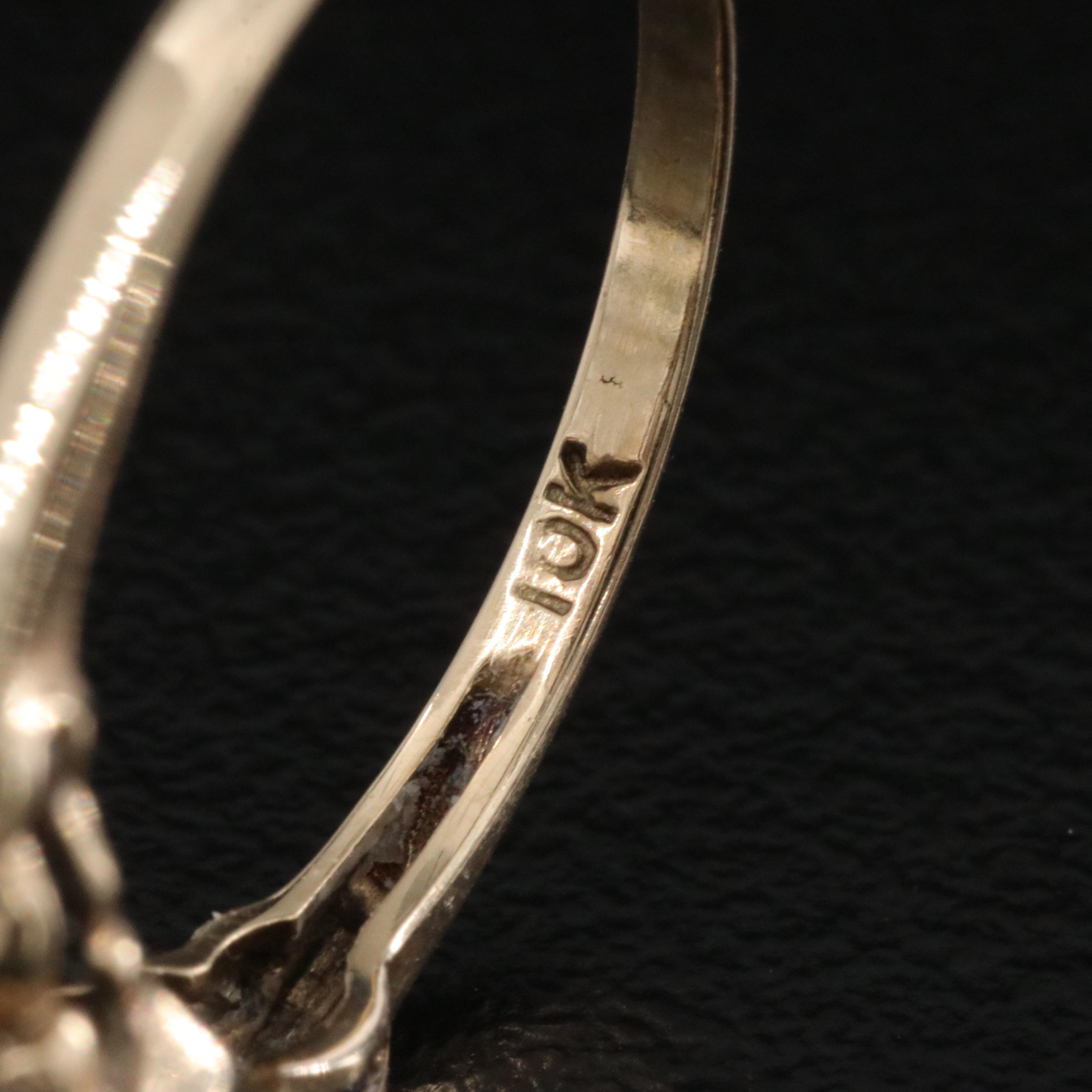 10K Sapphire Solitaire Ring