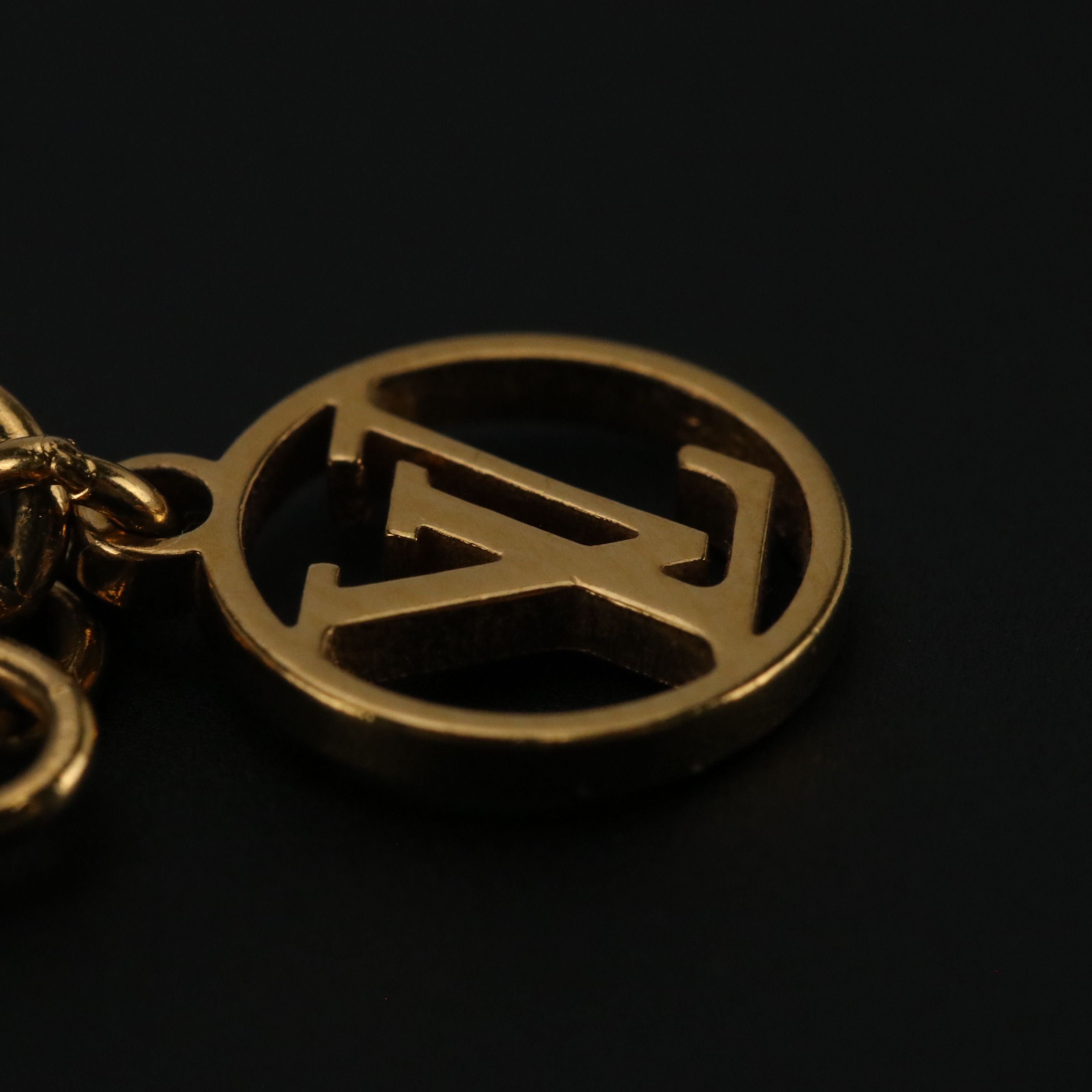 Louis Vuitton Gold Plate LV & Me Initial Bracelet