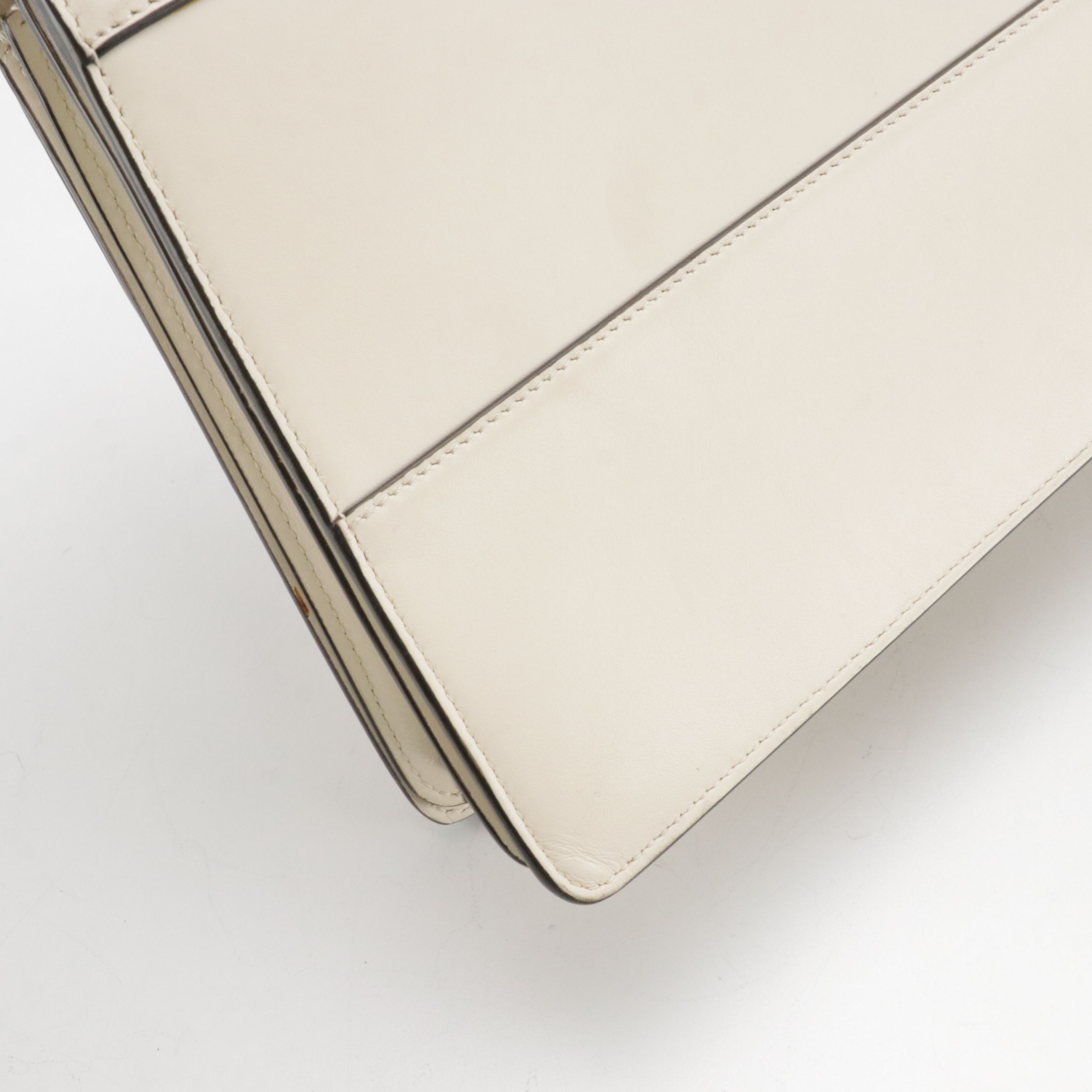 Gucci Queen Margaret Two-Way Satchel in White Smooth Leather