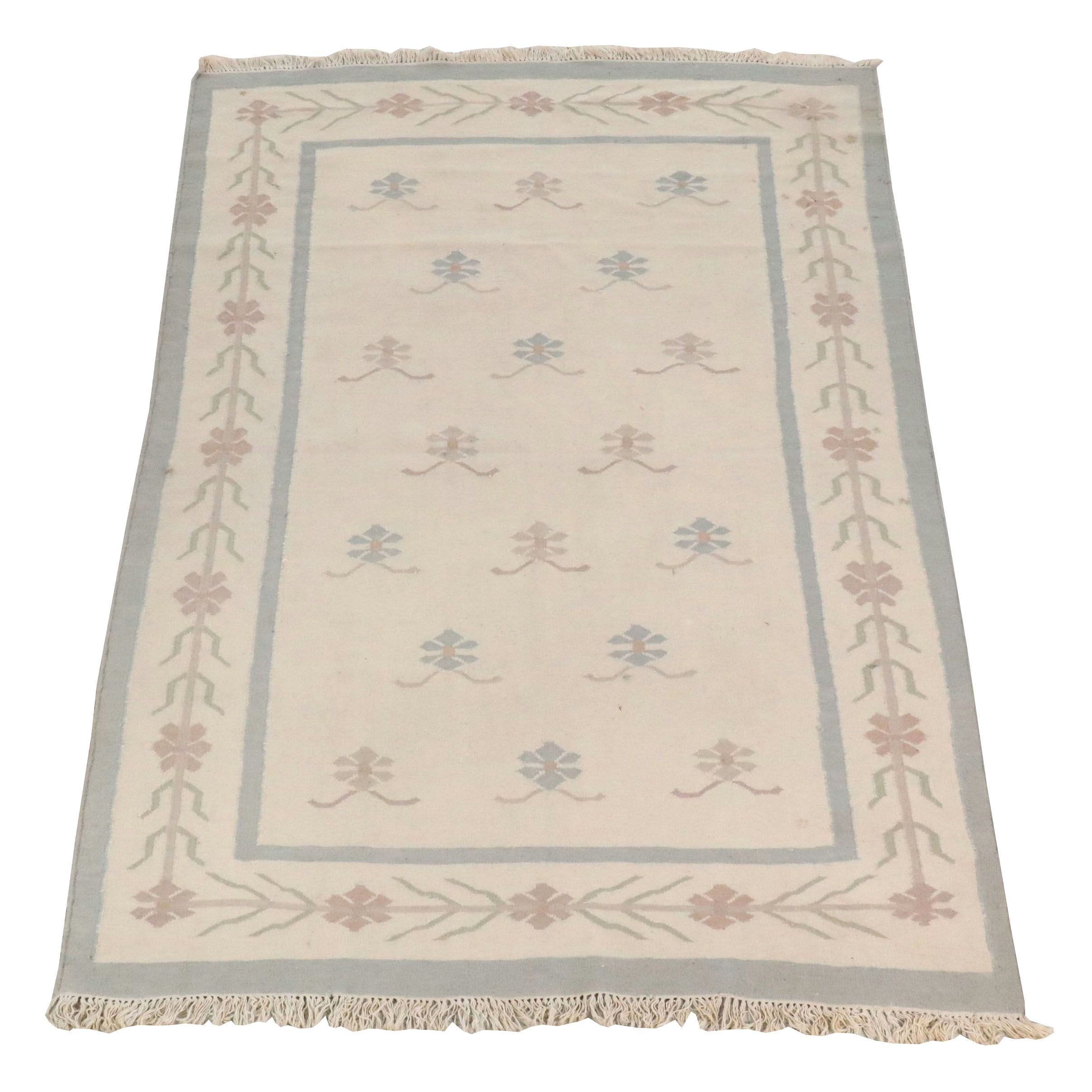 5'5 x 8'9 Handwoven Indian Dhurrie Area Rug