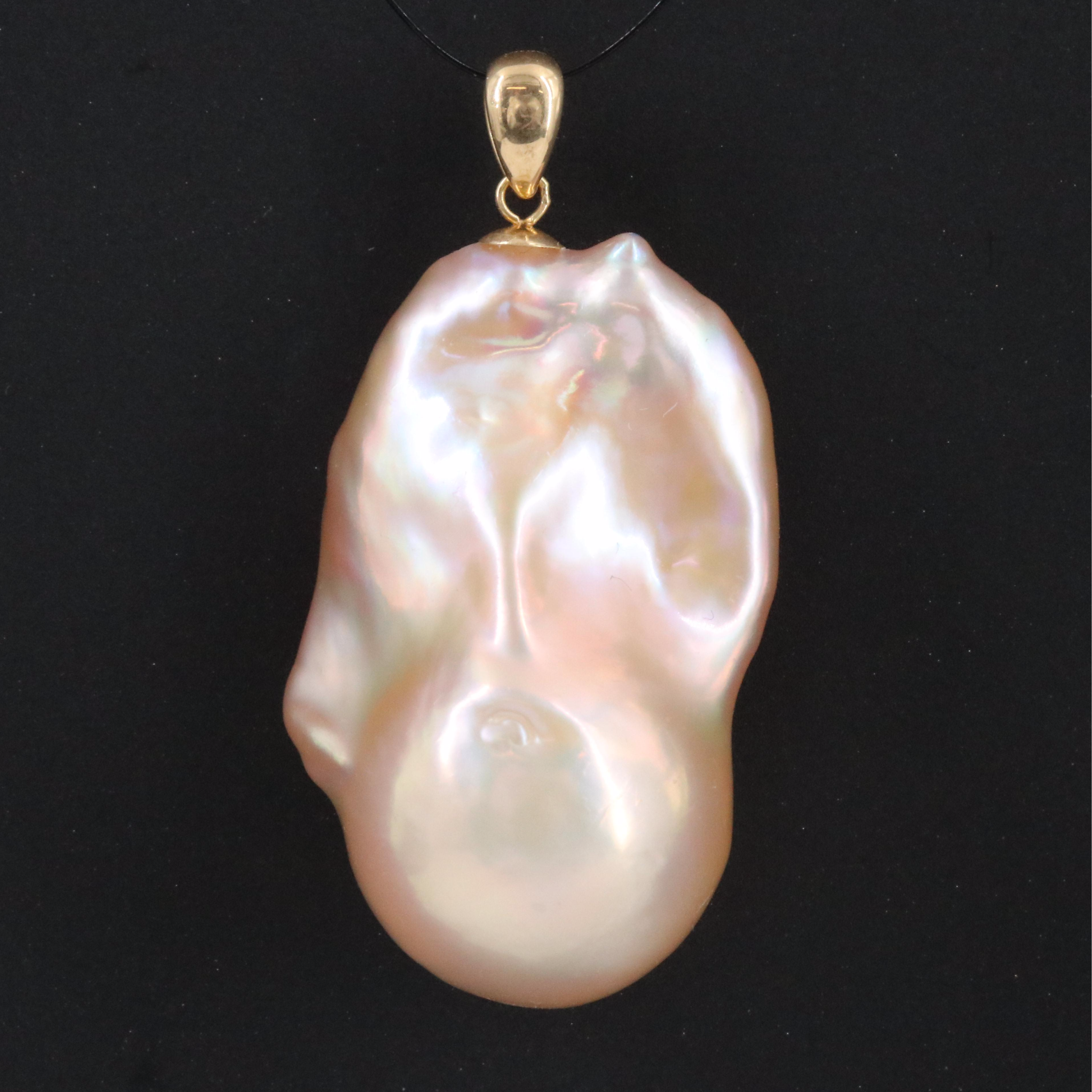 18K Pearl Pendant