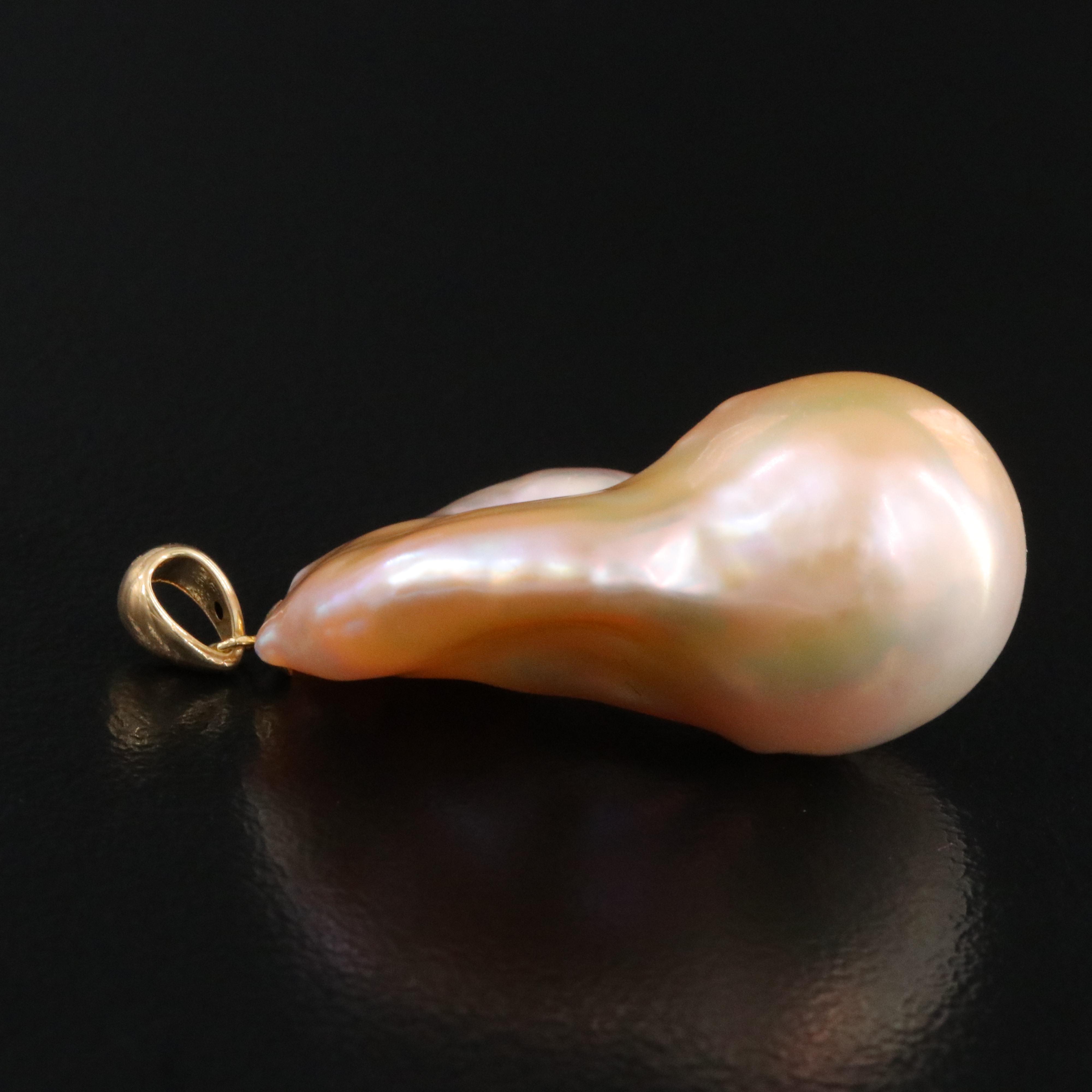 18K Pearl Pendant