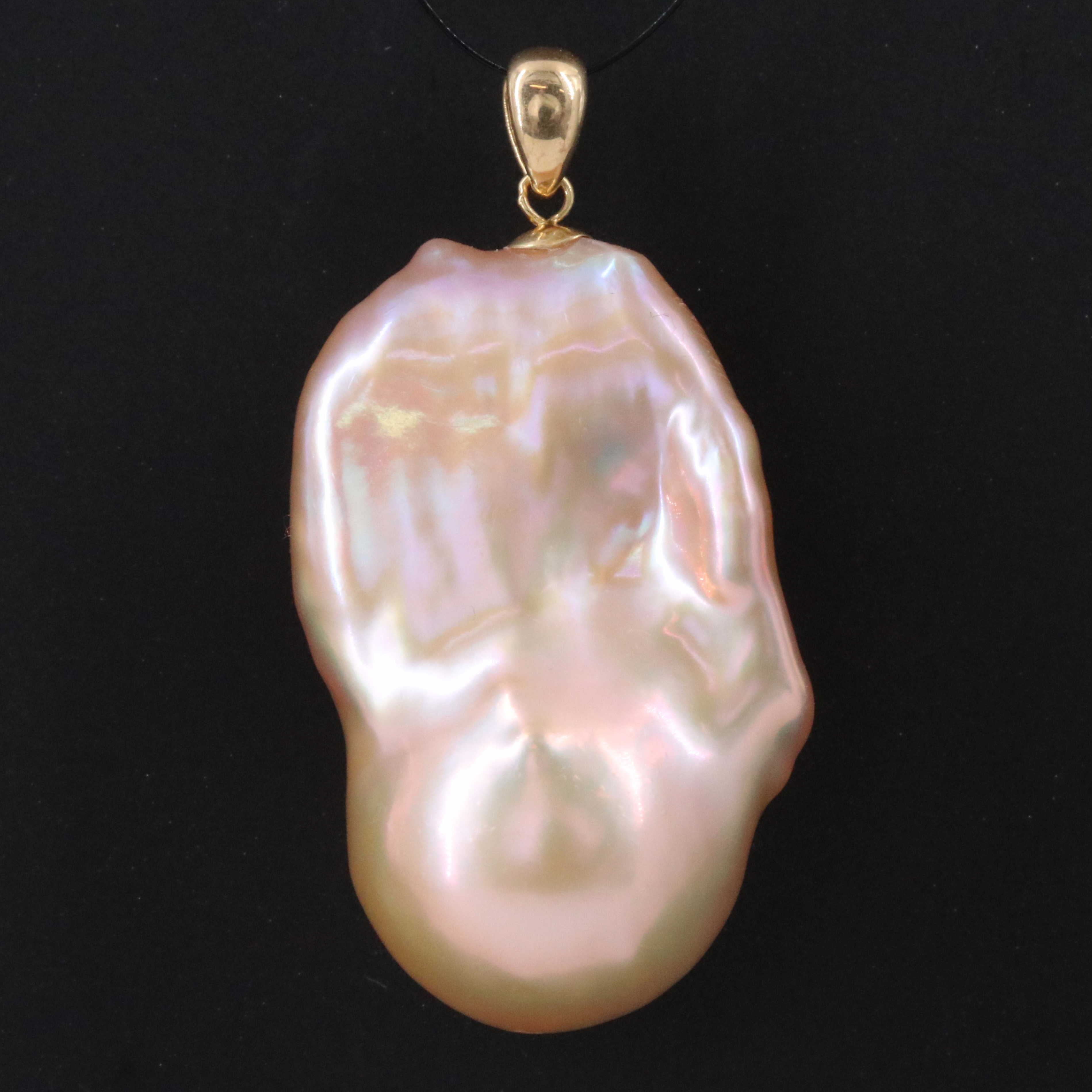 18K Pearl Pendant