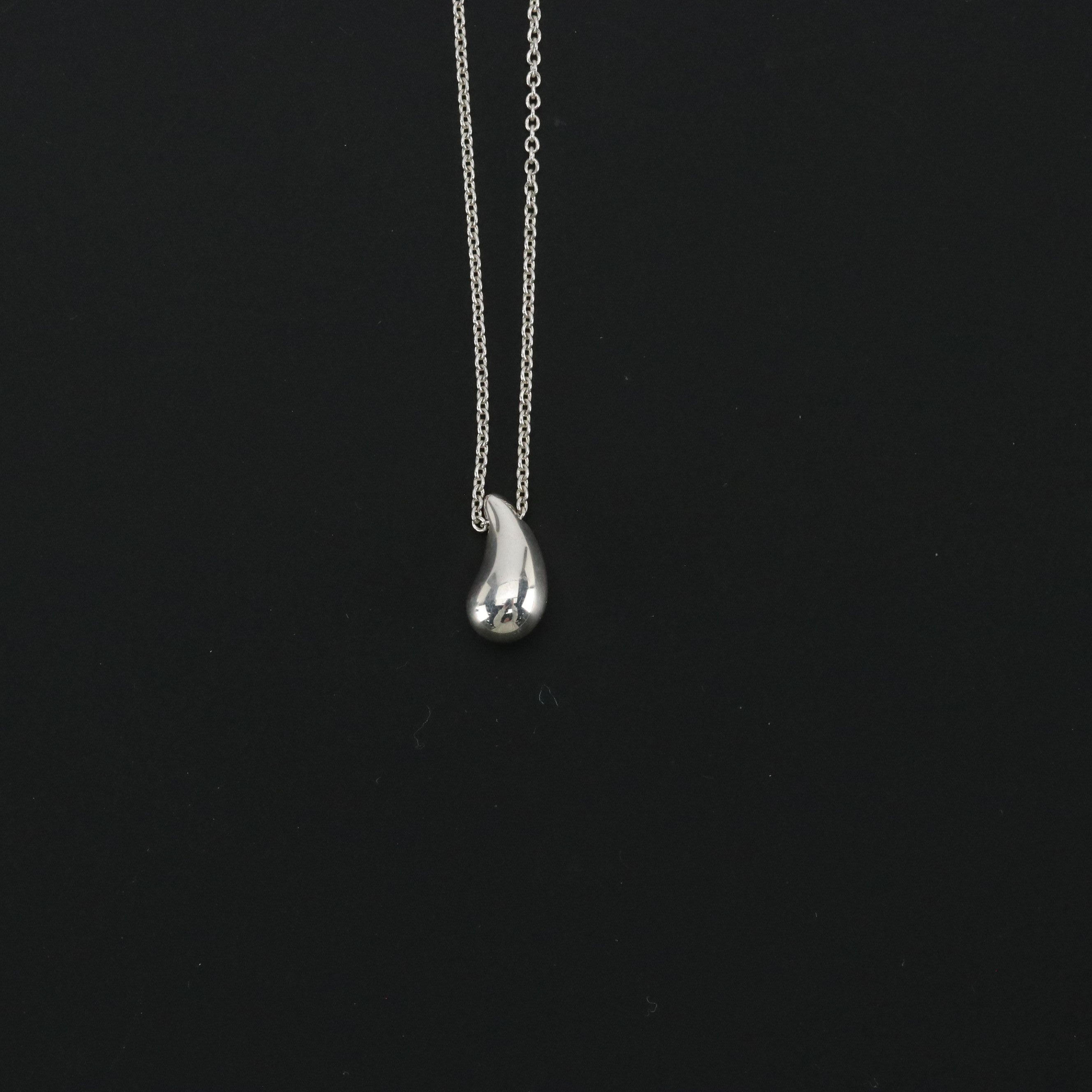 Elsa Perretti for Tiffany & Co. Sterling Silver Teardrop Pendant Necklace