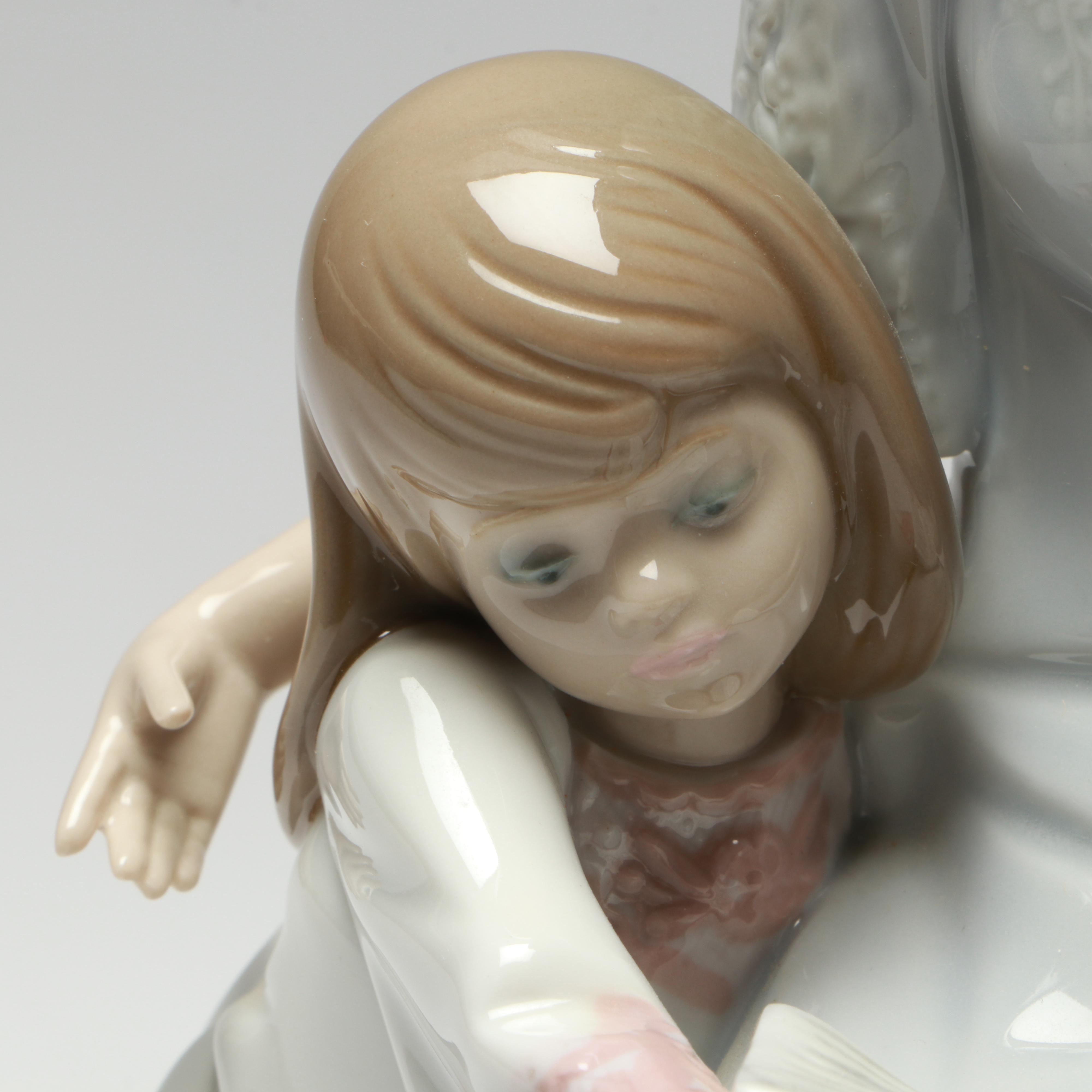 Lladró "Bedtime Story" Porcelain Figurine, 1987