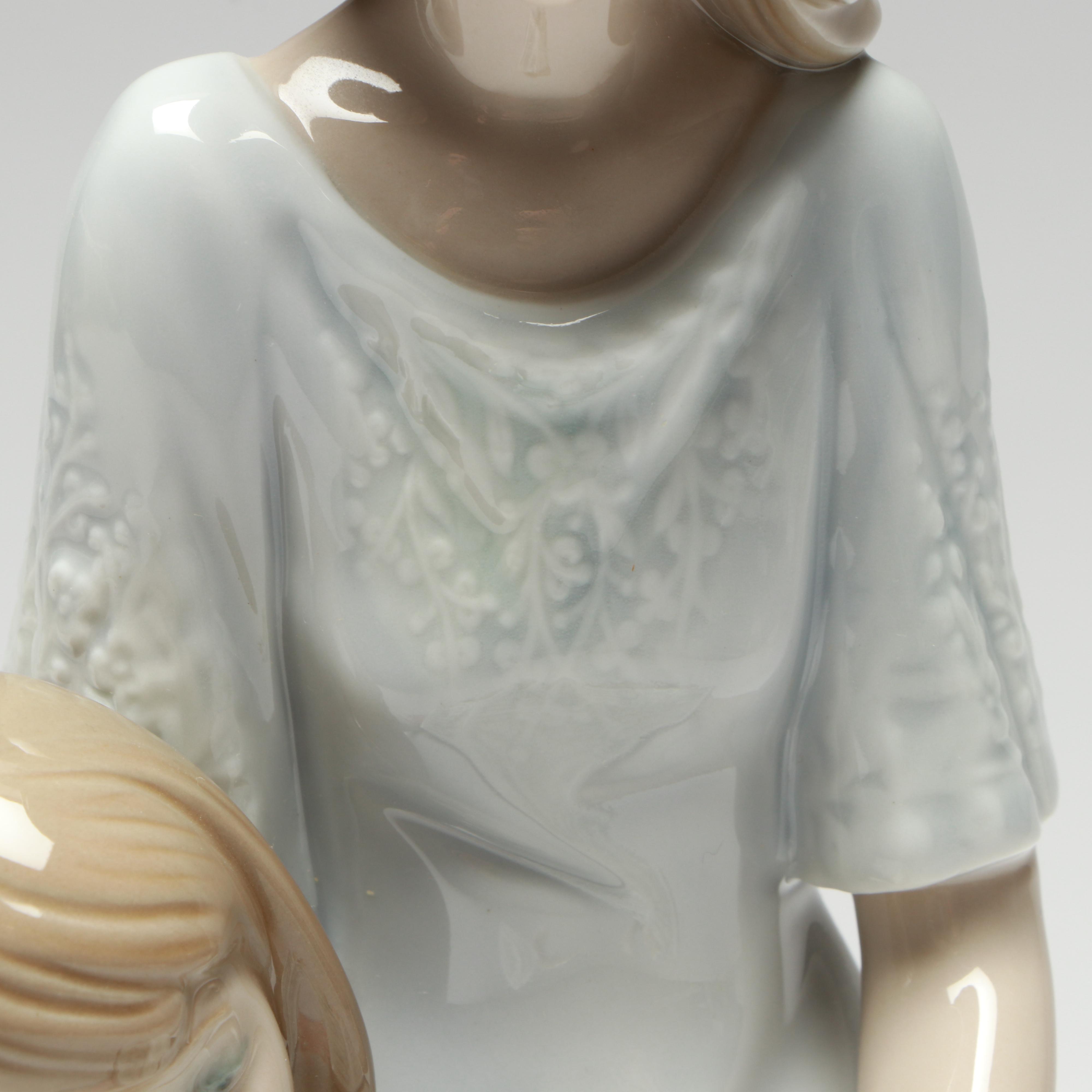 Lladró "Bedtime Story" Porcelain Figurine, 1987