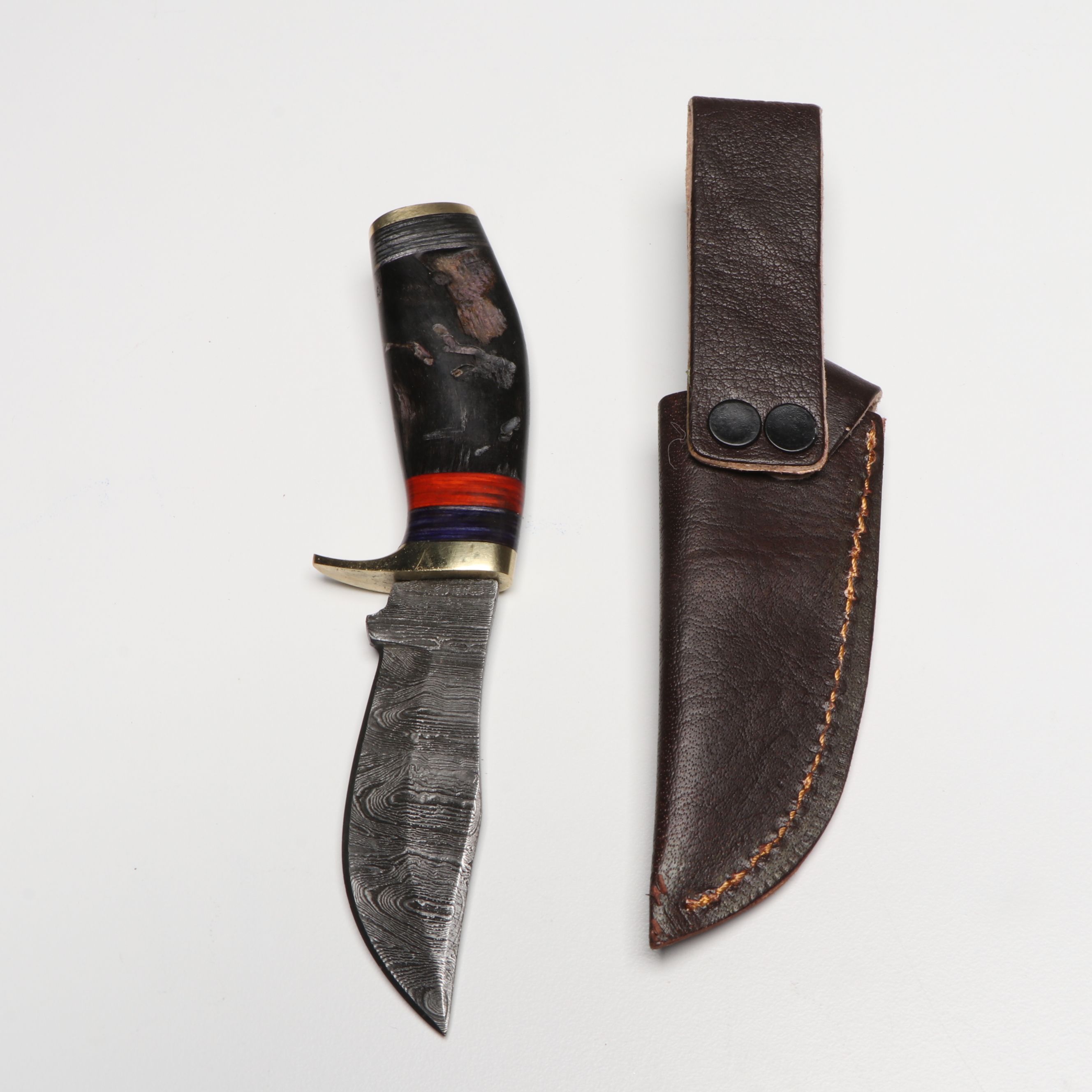 Damascus Steel Skinner Knives in Leather Scabbards