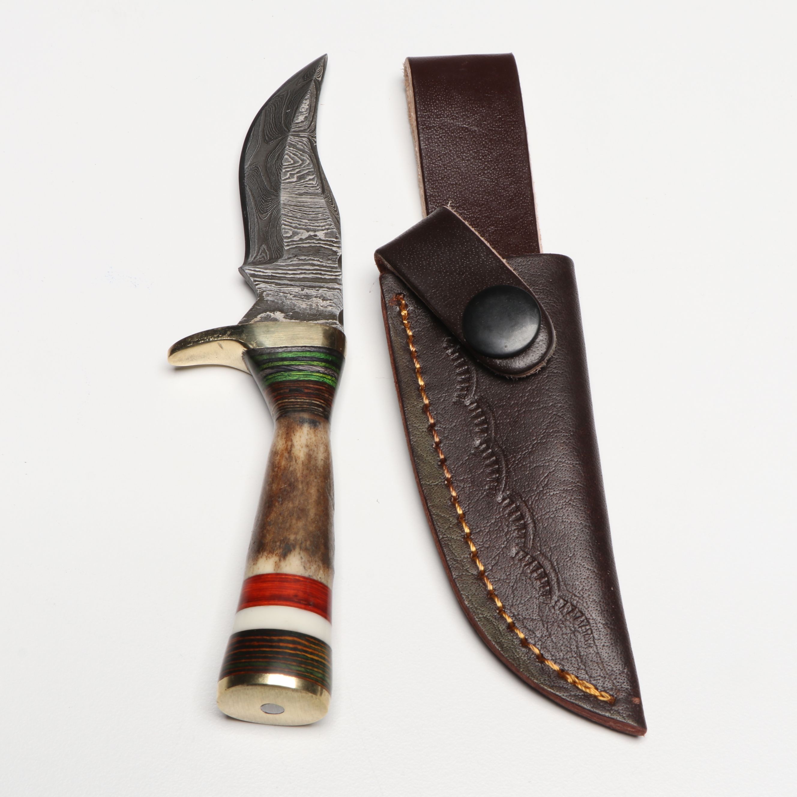Damascus Steel Skinner Knives in Leather Scabbards