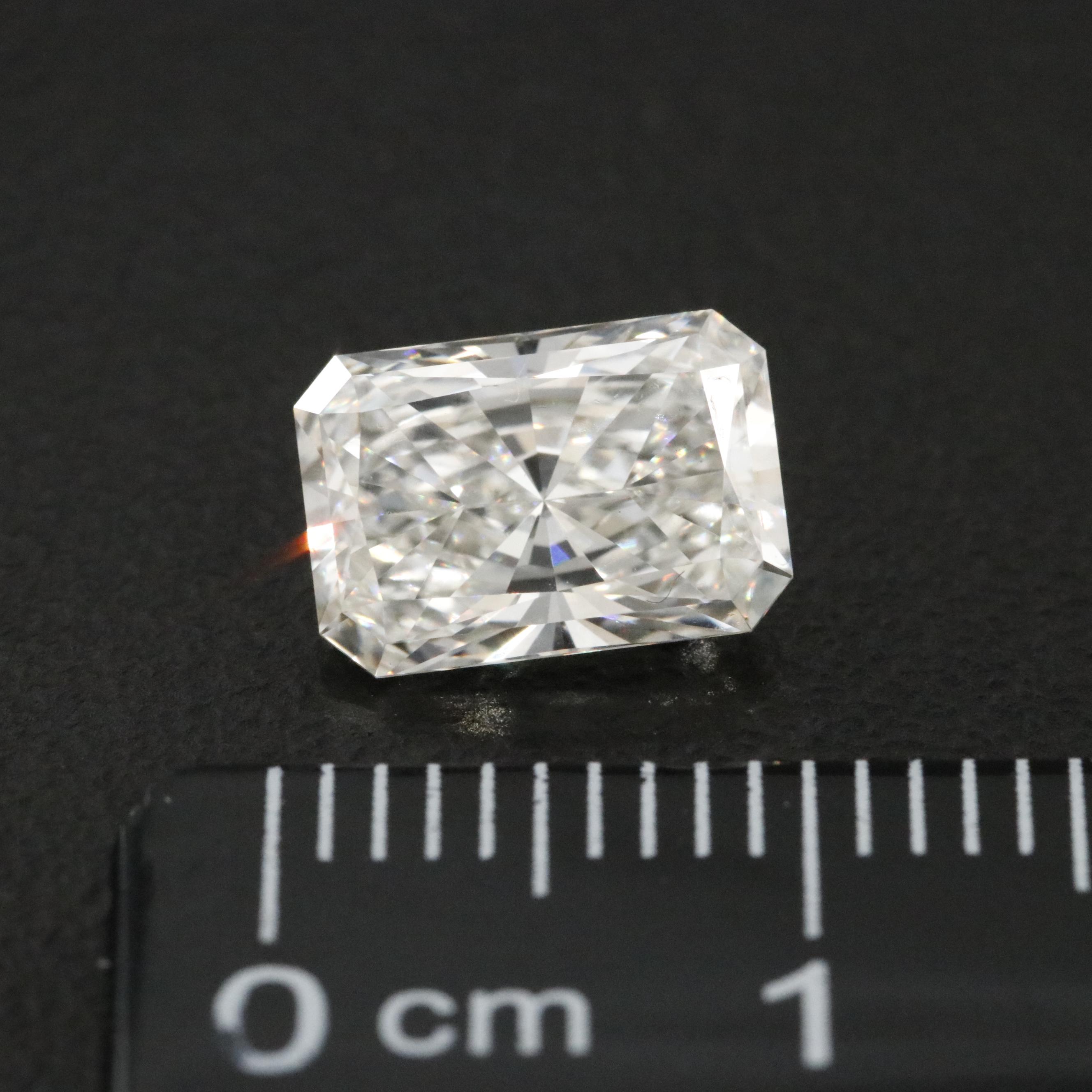 Loose 1.96 CT Lab Grown Diamond