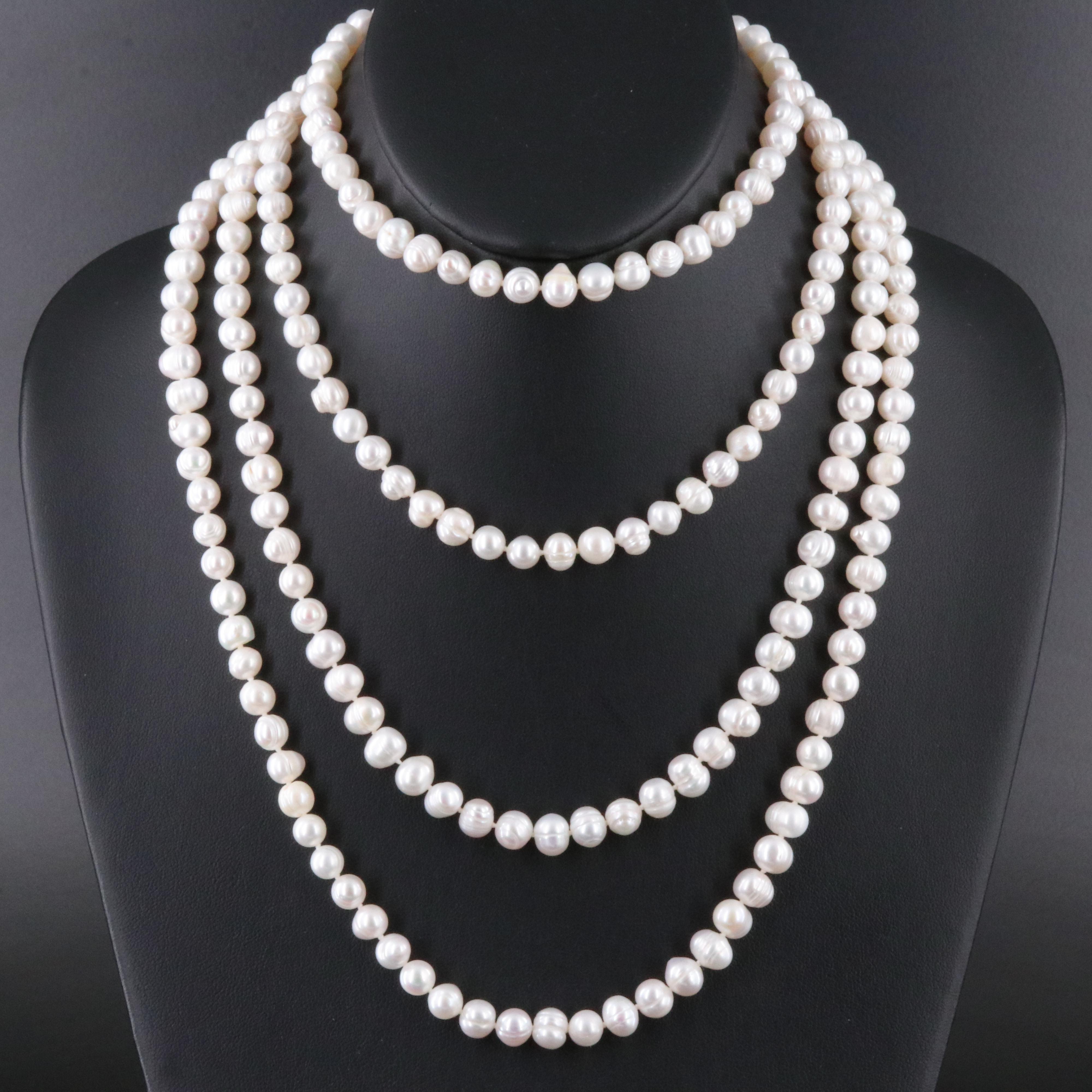 Rope Length Pearl Necklace