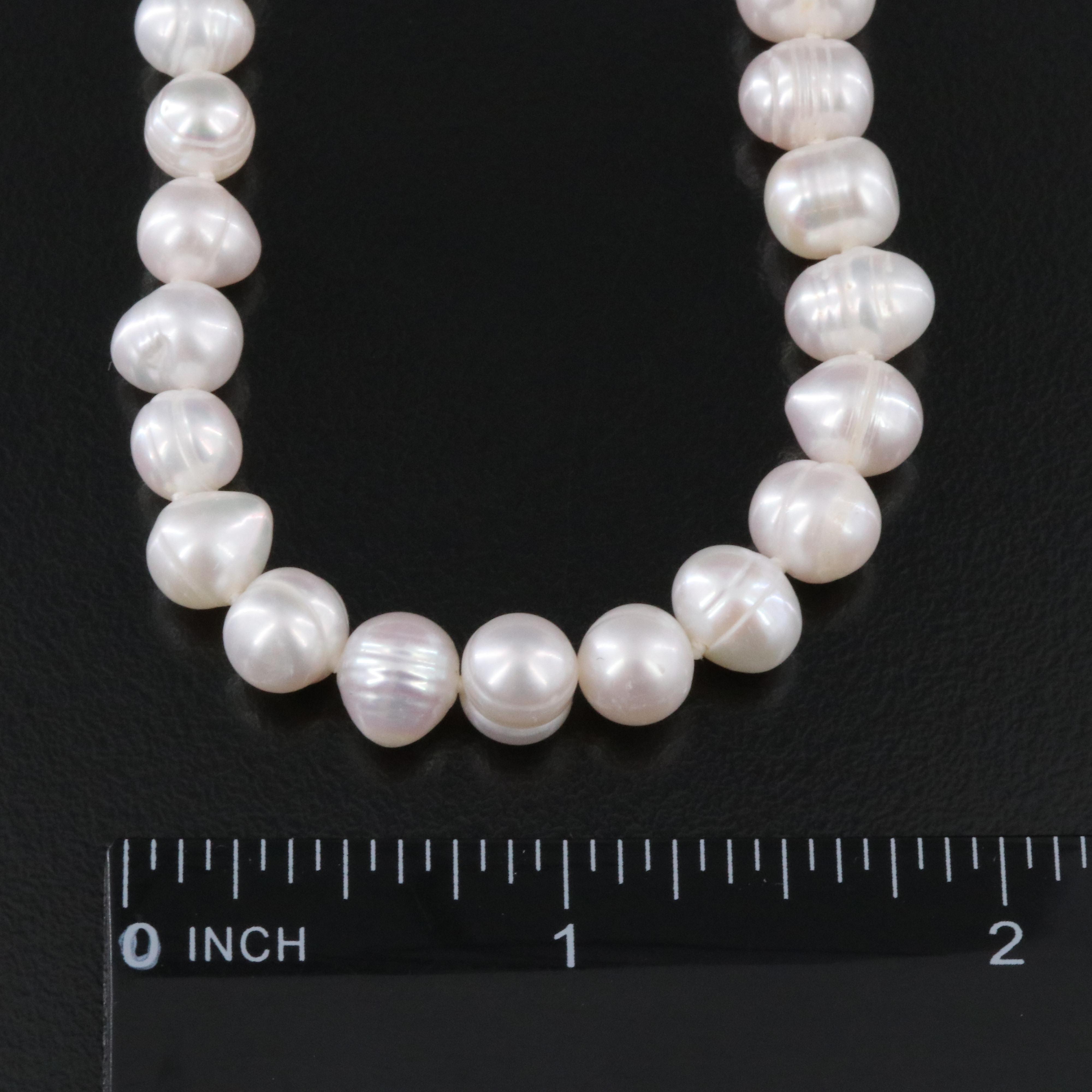 Rope Length Pearl Necklace