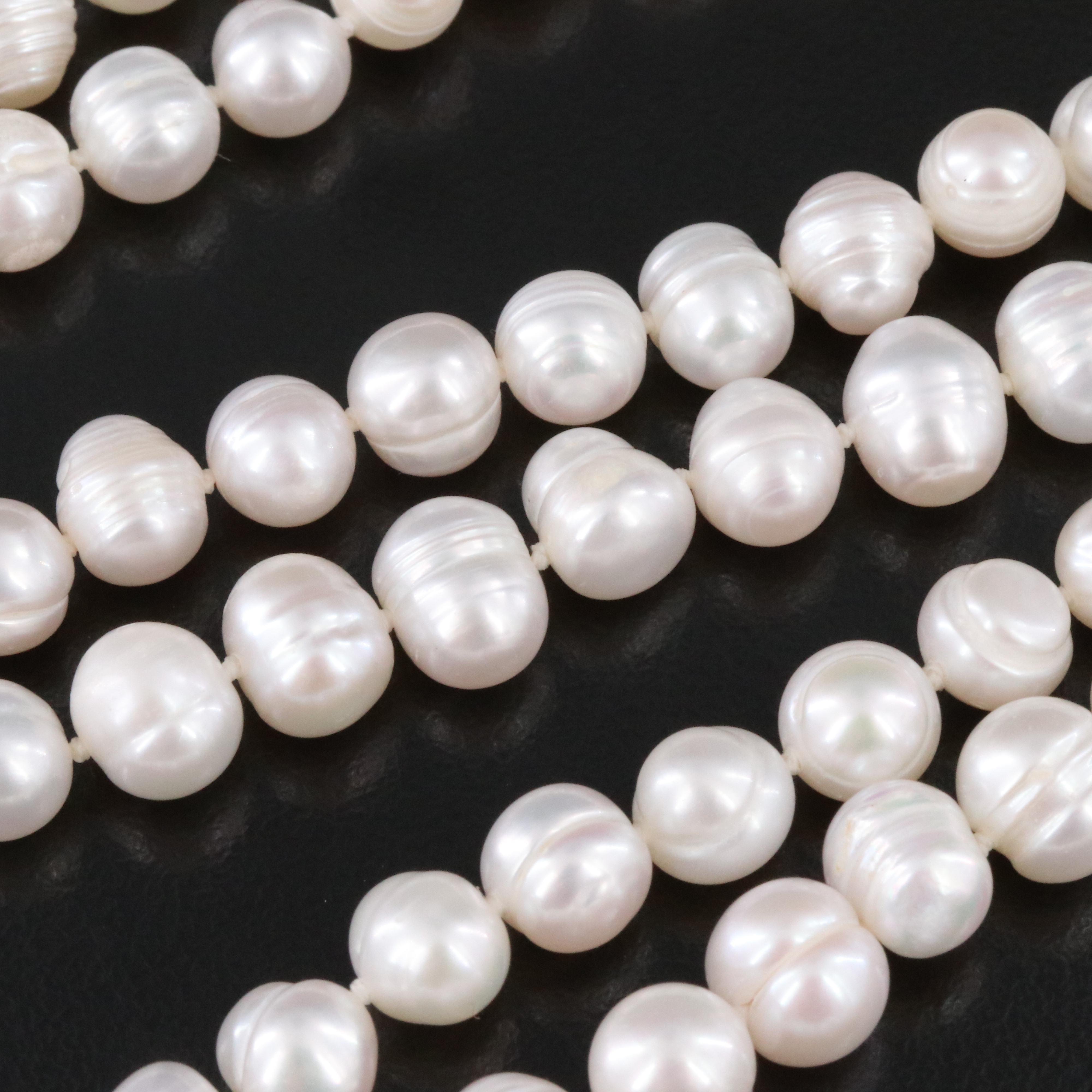 Rope Length Pearl Necklace