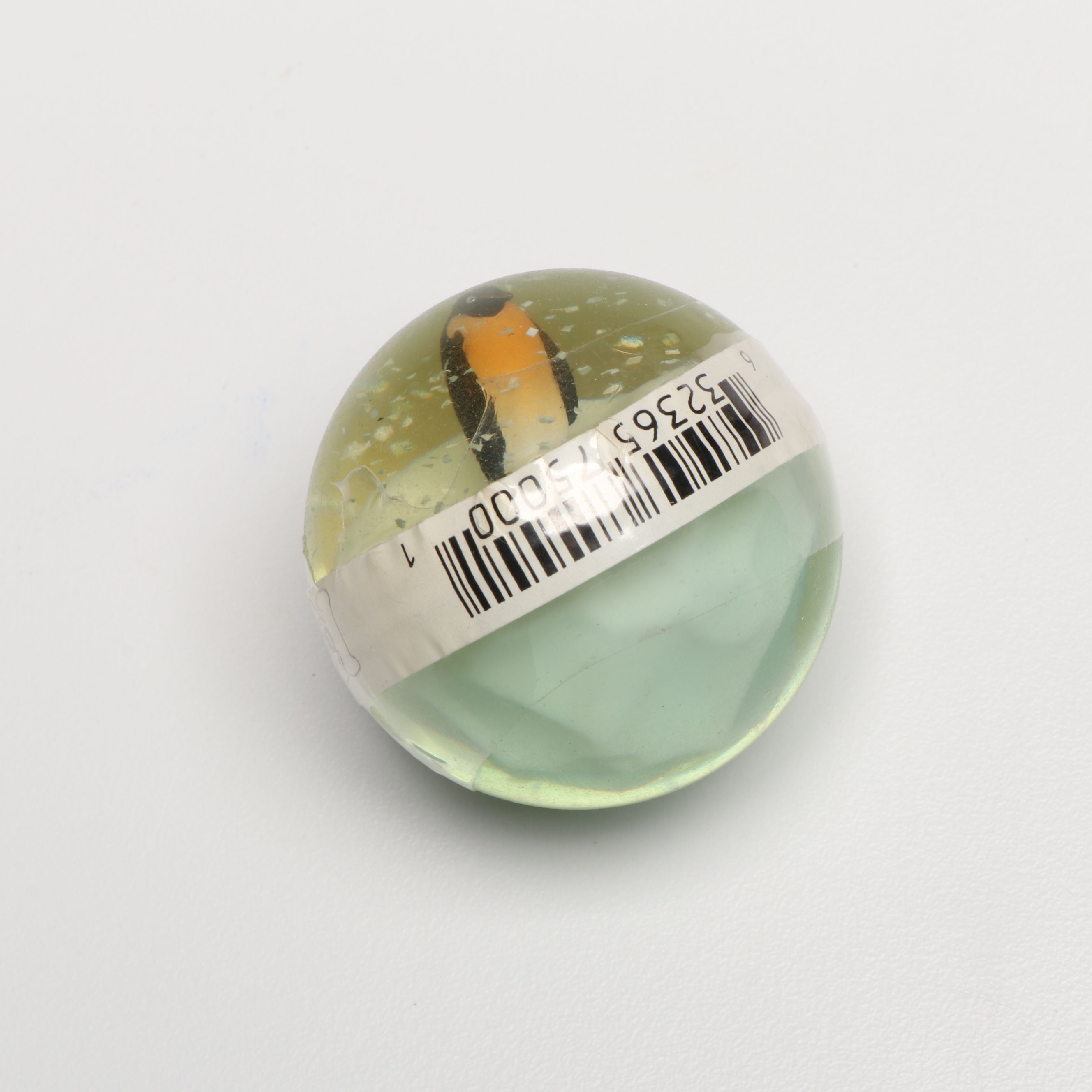 D&V Co. Talking Penguin Chatterbox Radio with Candle Toppers, More Penguin Décor