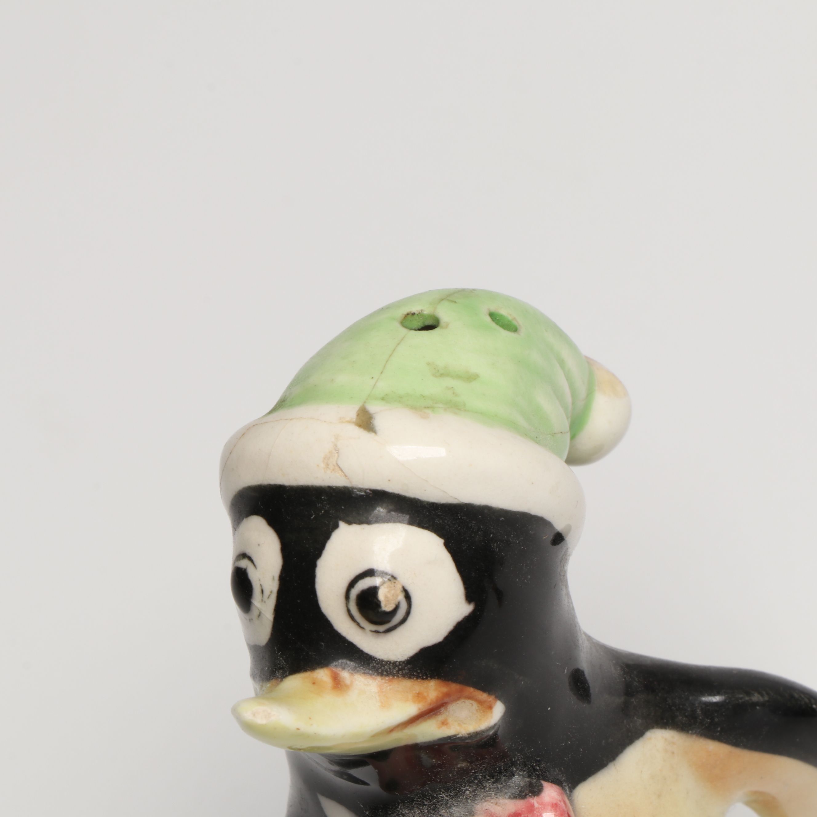 D&V Co. Talking Penguin Chatterbox Radio with Candle Toppers, More Penguin Décor