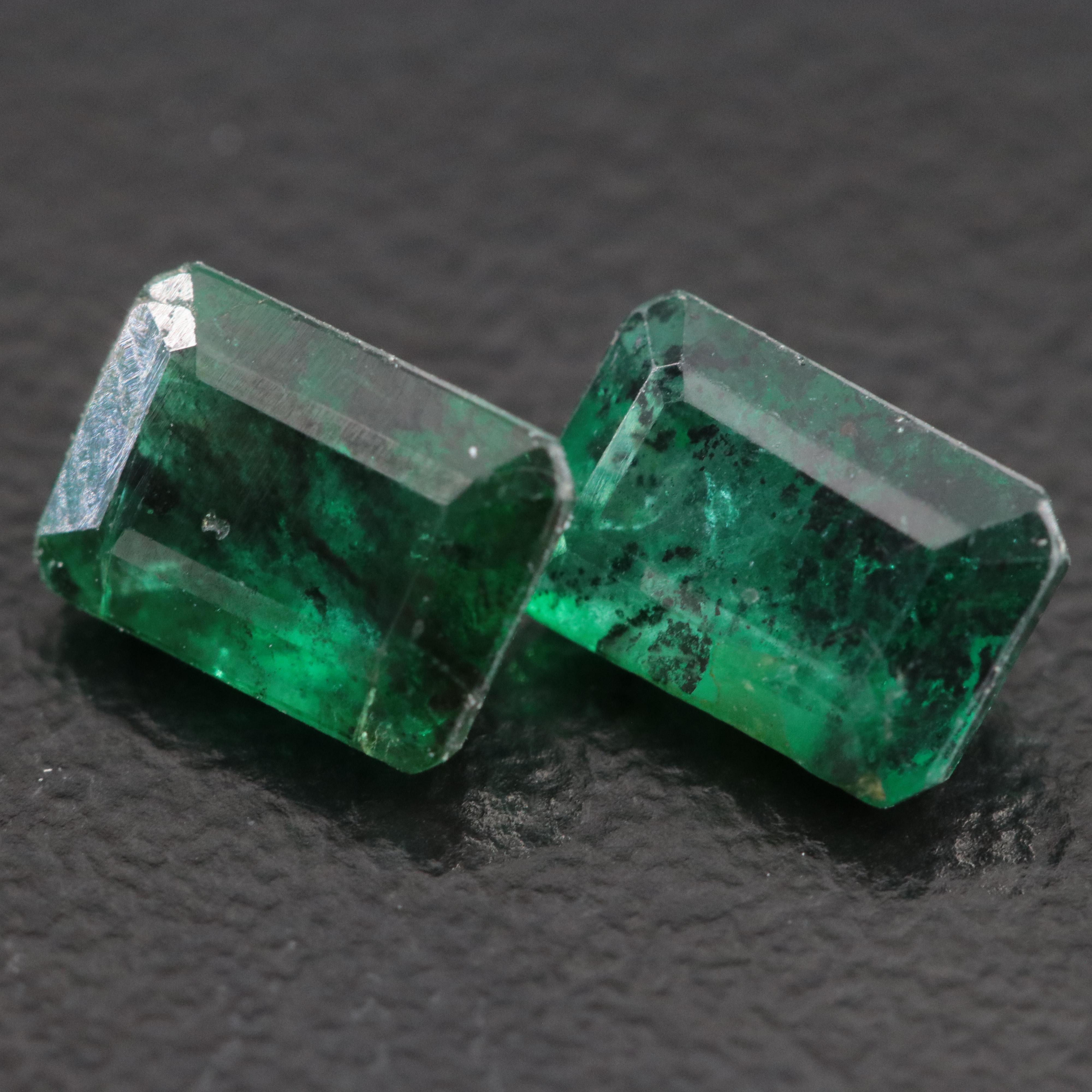 Loose 1.79 CTW Emerald Matched Pair