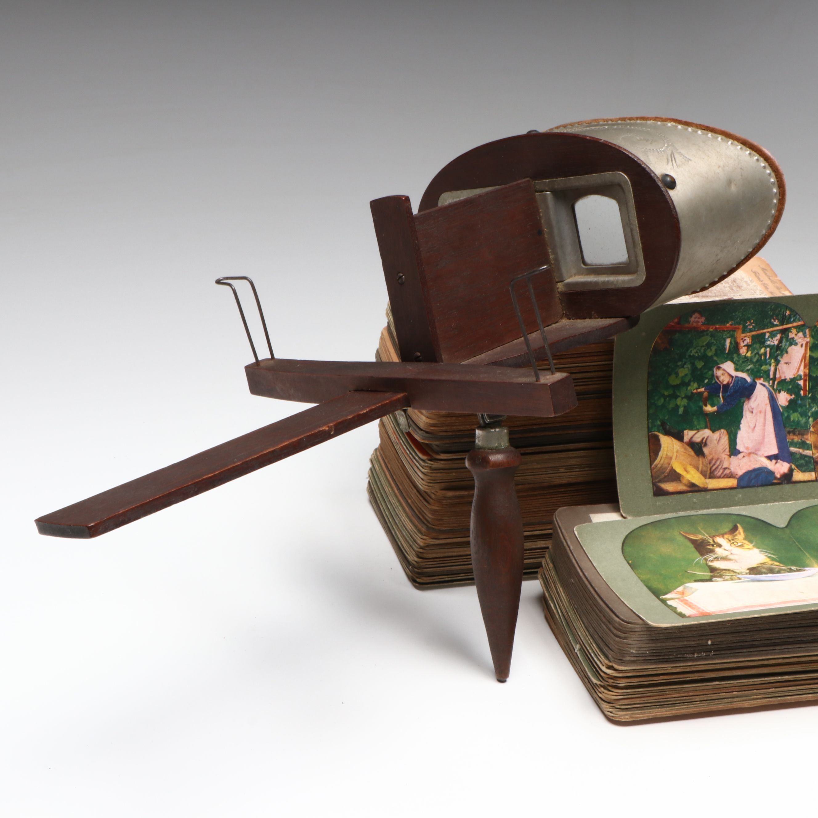 Monarch Stereoscope Viewer with Paper Slides, Early 20th Century