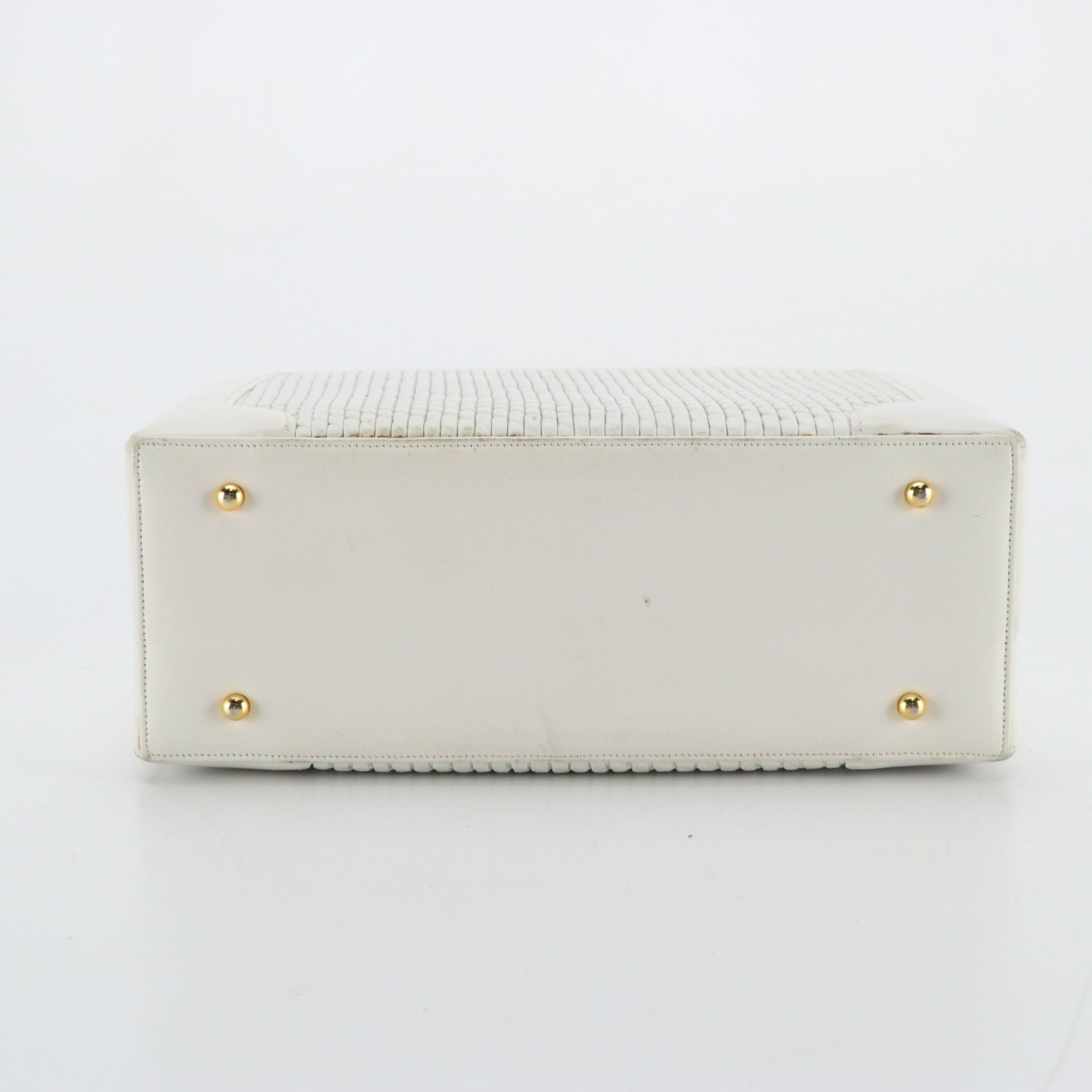 Judith Leiber Handbag in White Leather