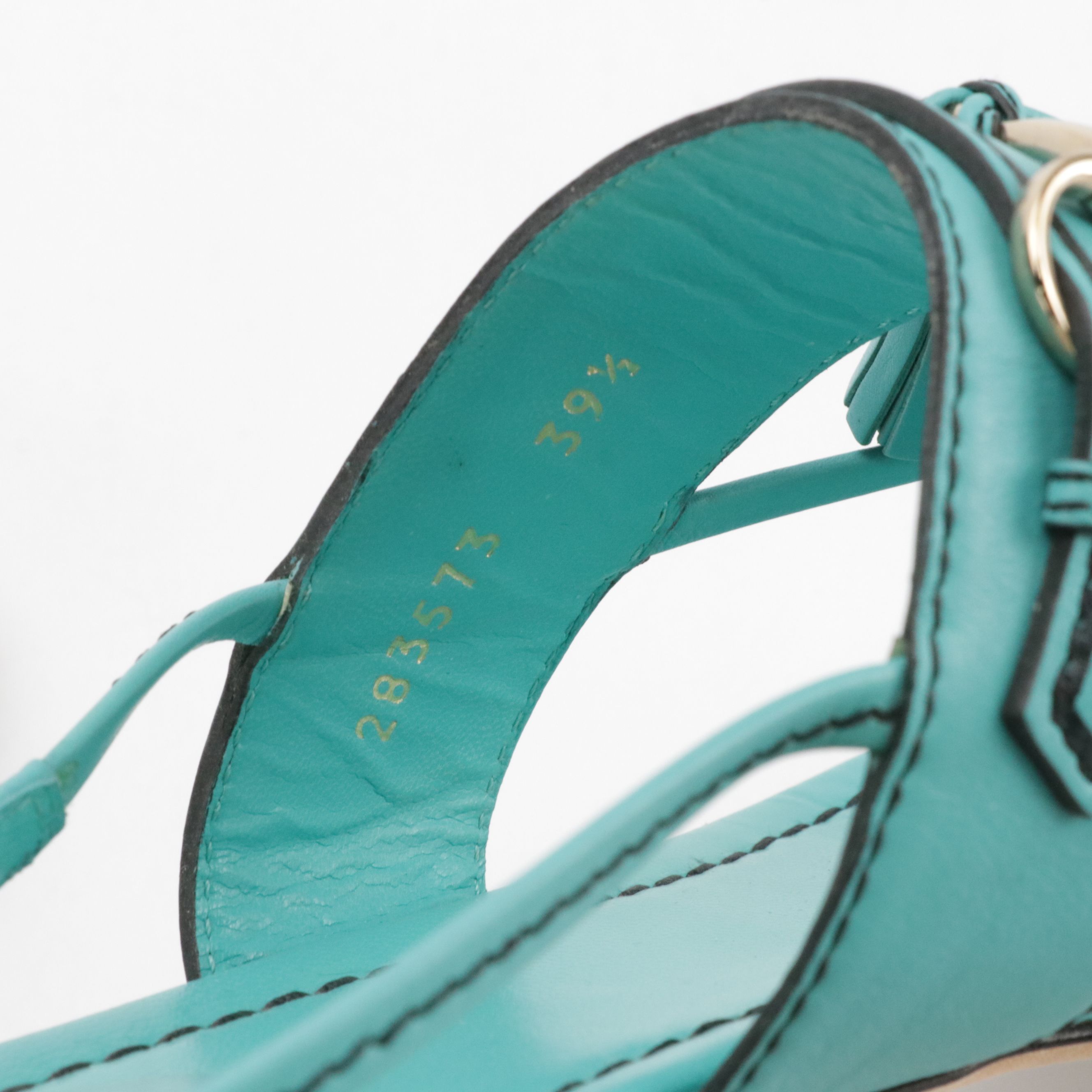 Gucci Horsebit Tassel Thong Sandals in Turquoise Leather with Box
