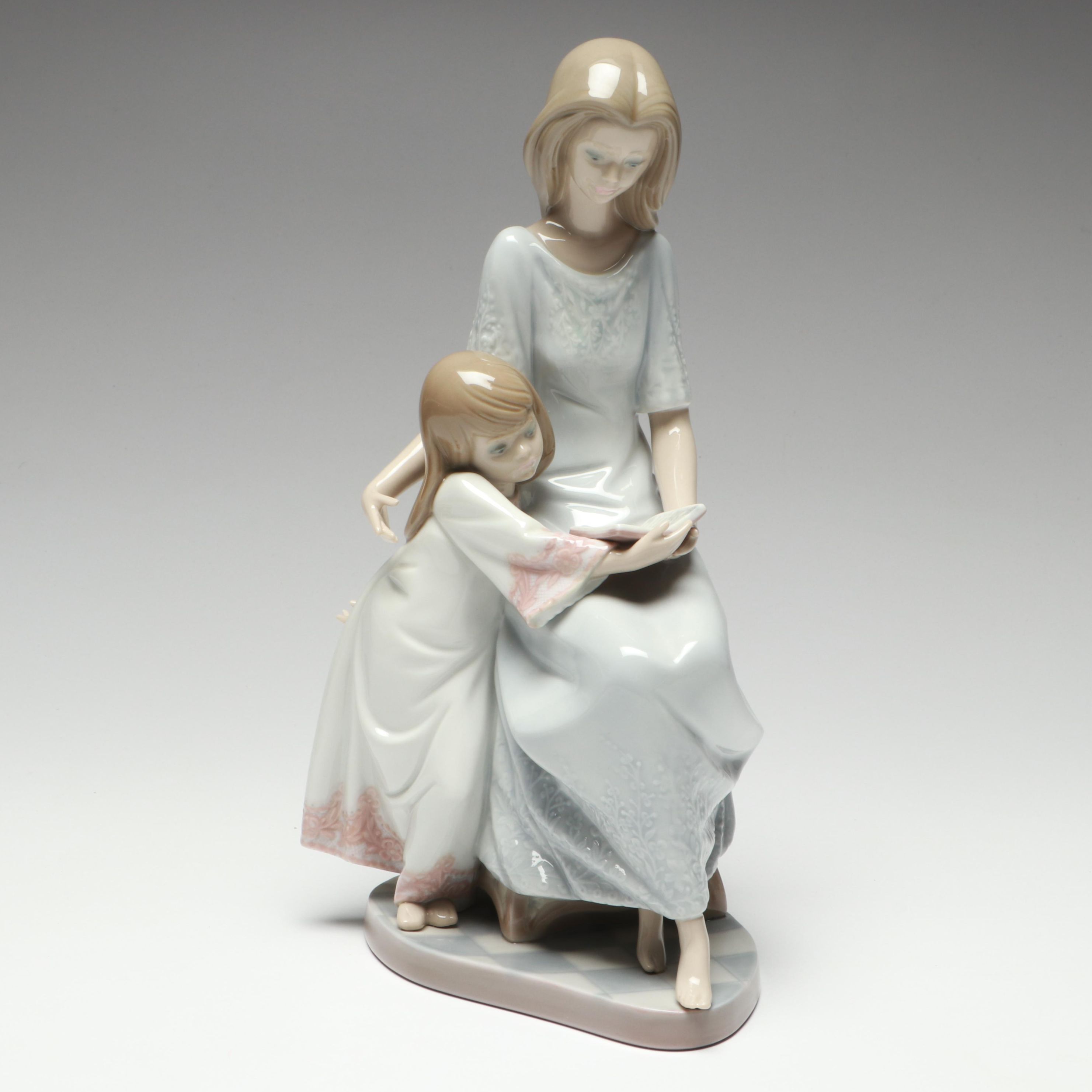 Lladró "Bedtime Story" Porcelain Figurine, 1987