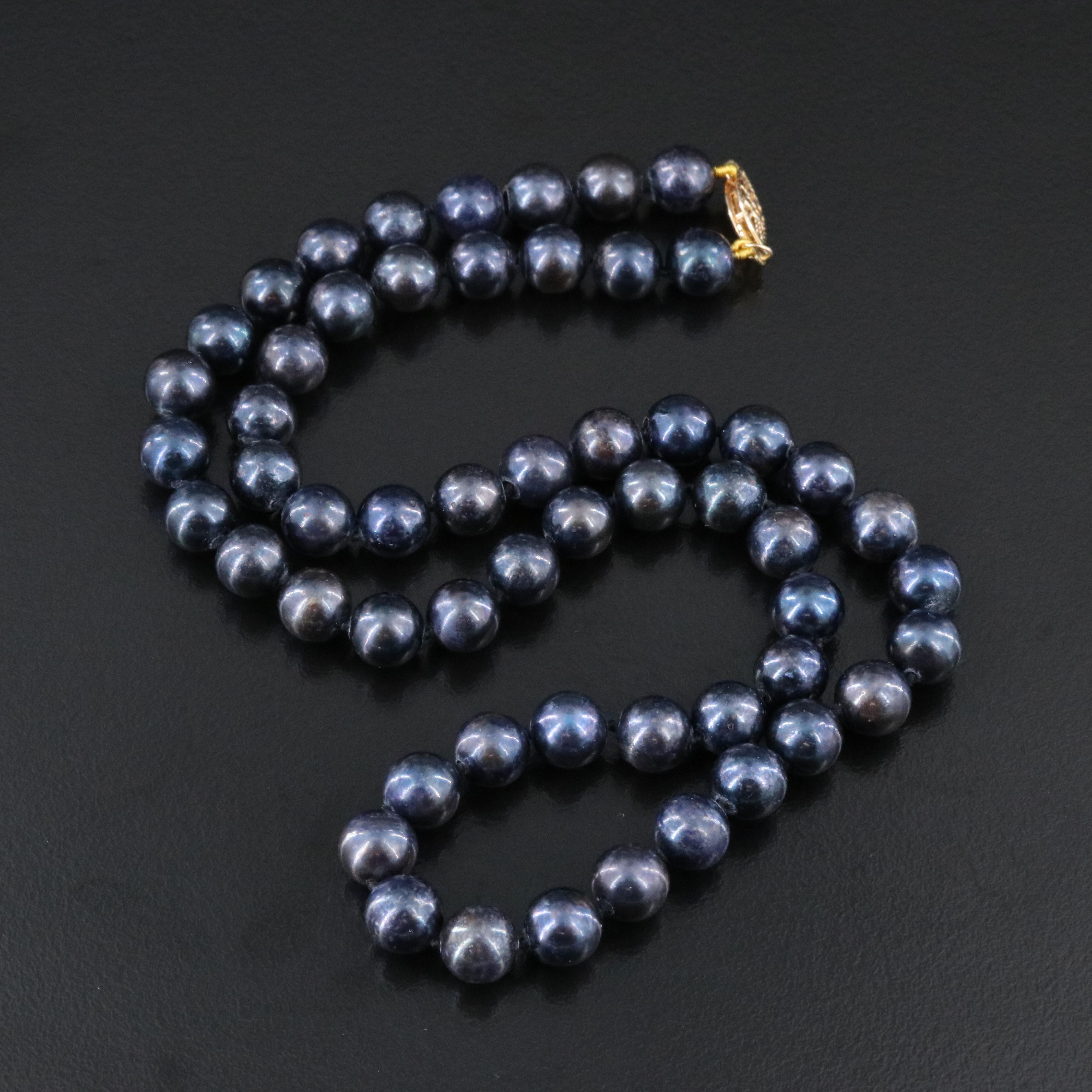 Pearl Necklace with 14K Clasp