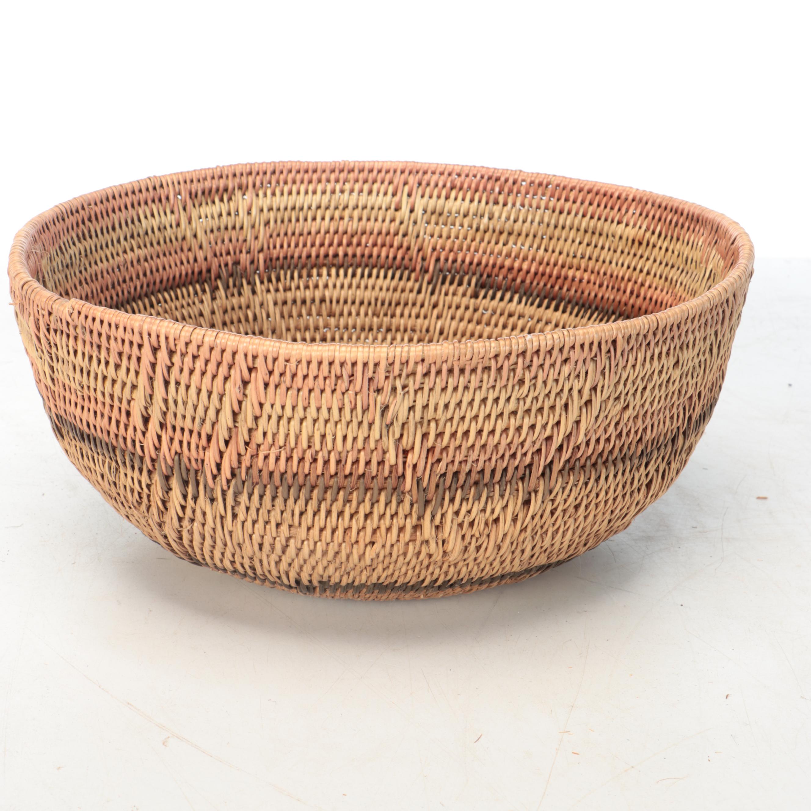 Zambian Lozi Peoples Woven Makenge Fiber Bowl with Basketry Tray