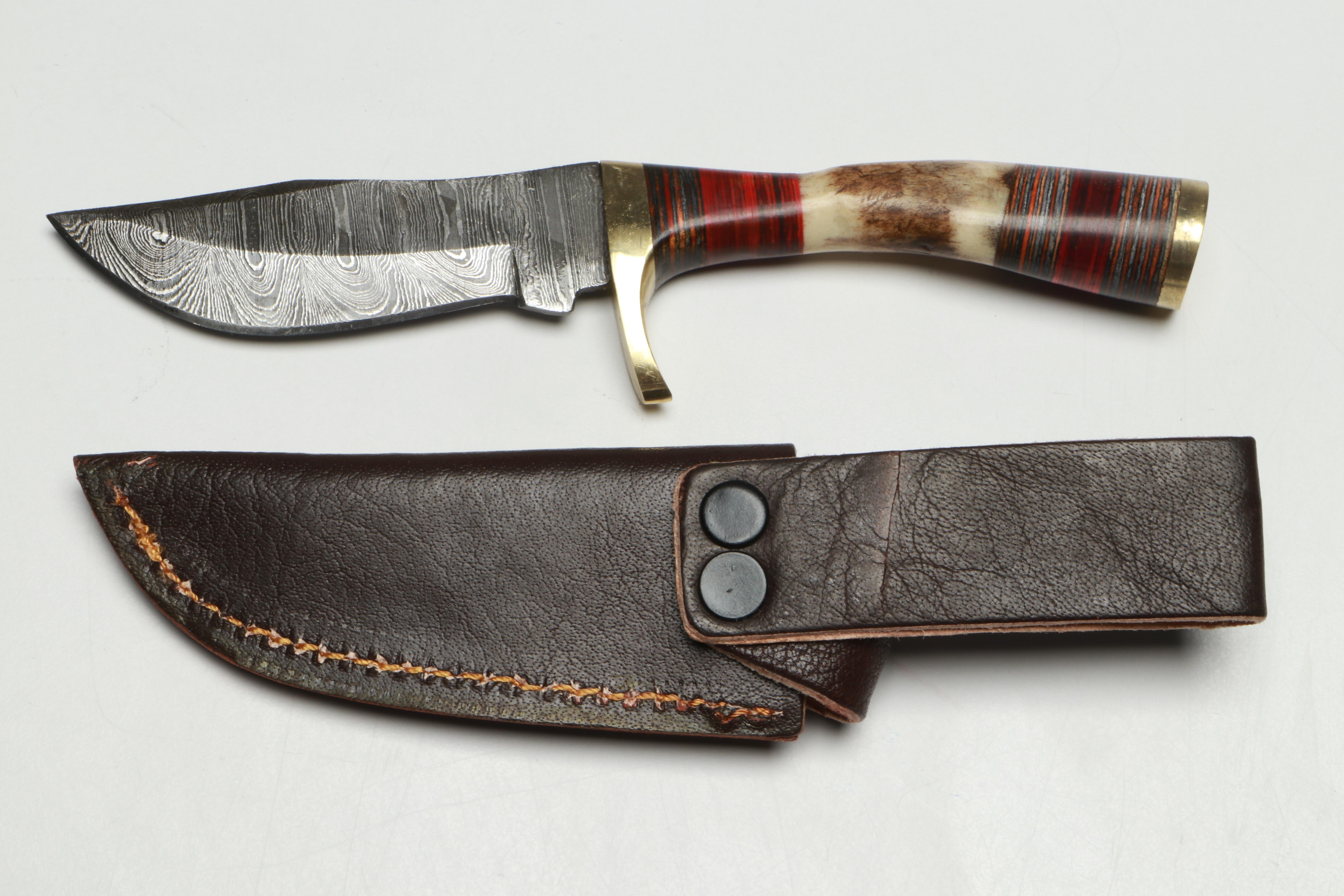 Damascus Steel Skinner Knives in Leather Scabbards