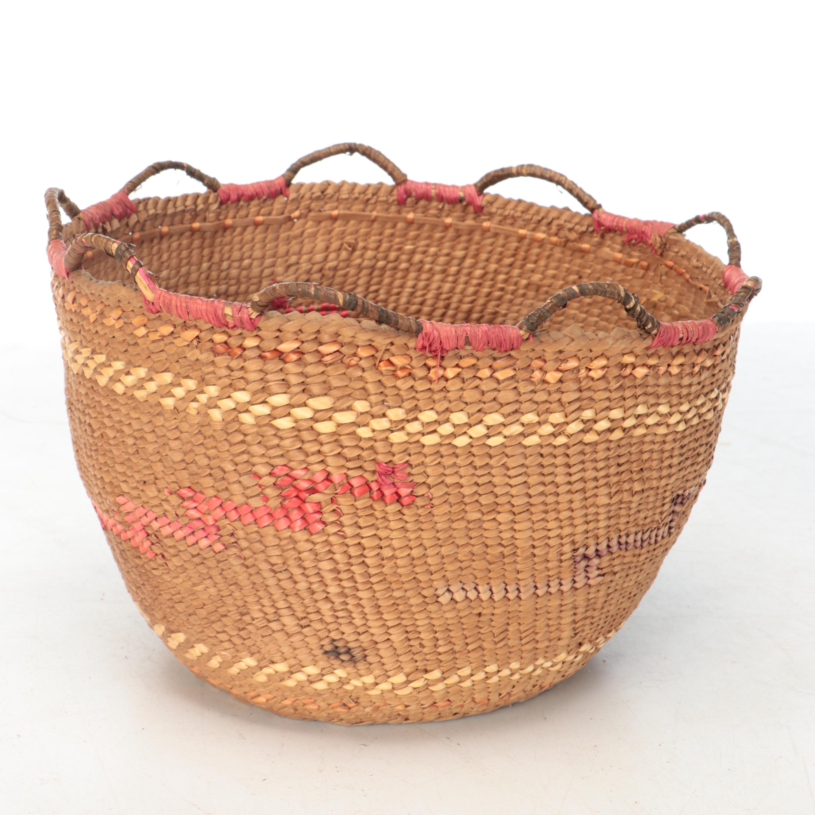 Olympic Peninsula Dyed Beargrass and Spruce Root Quinault Basket, 1920s